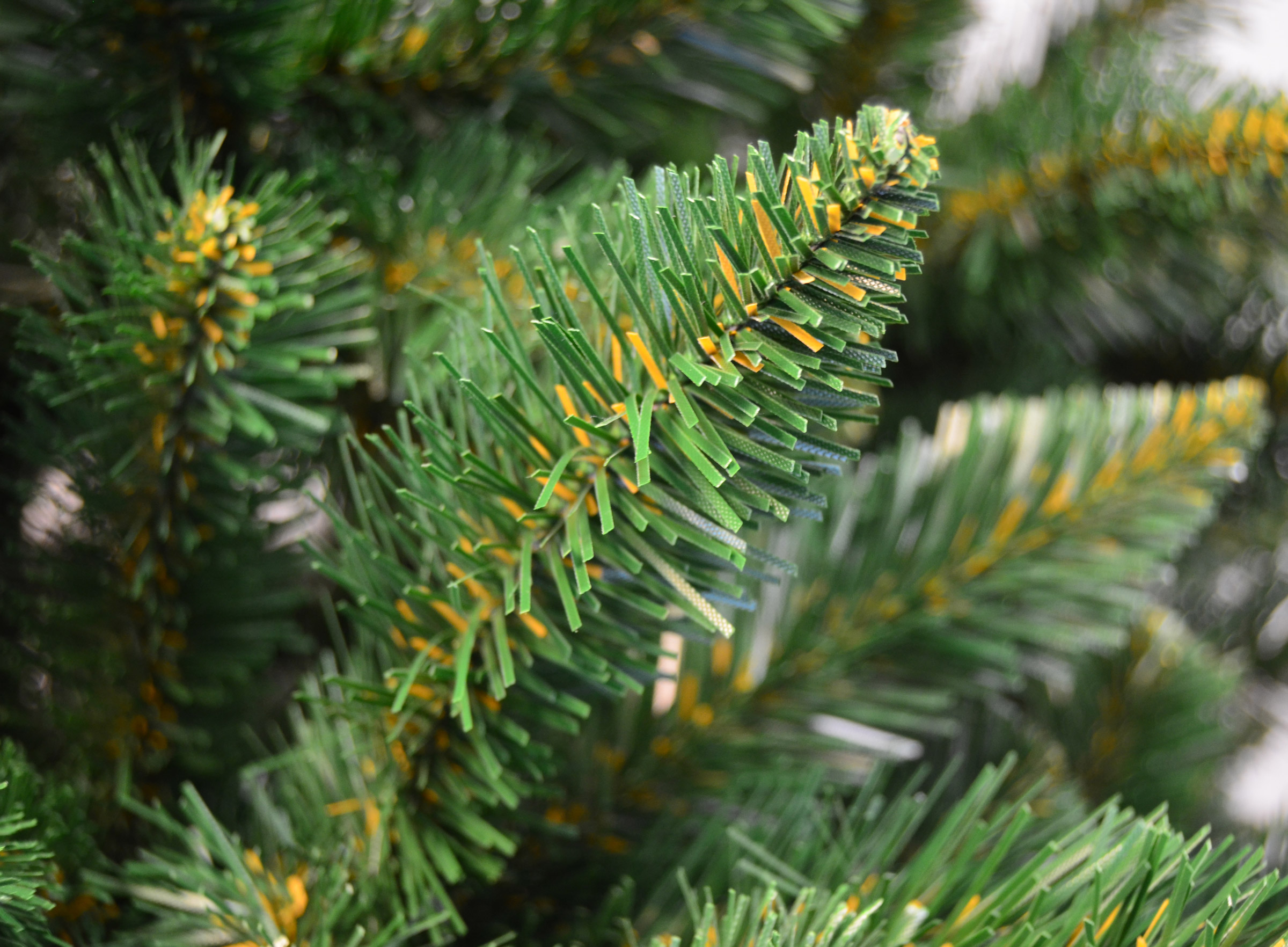 Brad artificial Christmas Deluxe by Sersimo, Himalaya, 180cm [2]