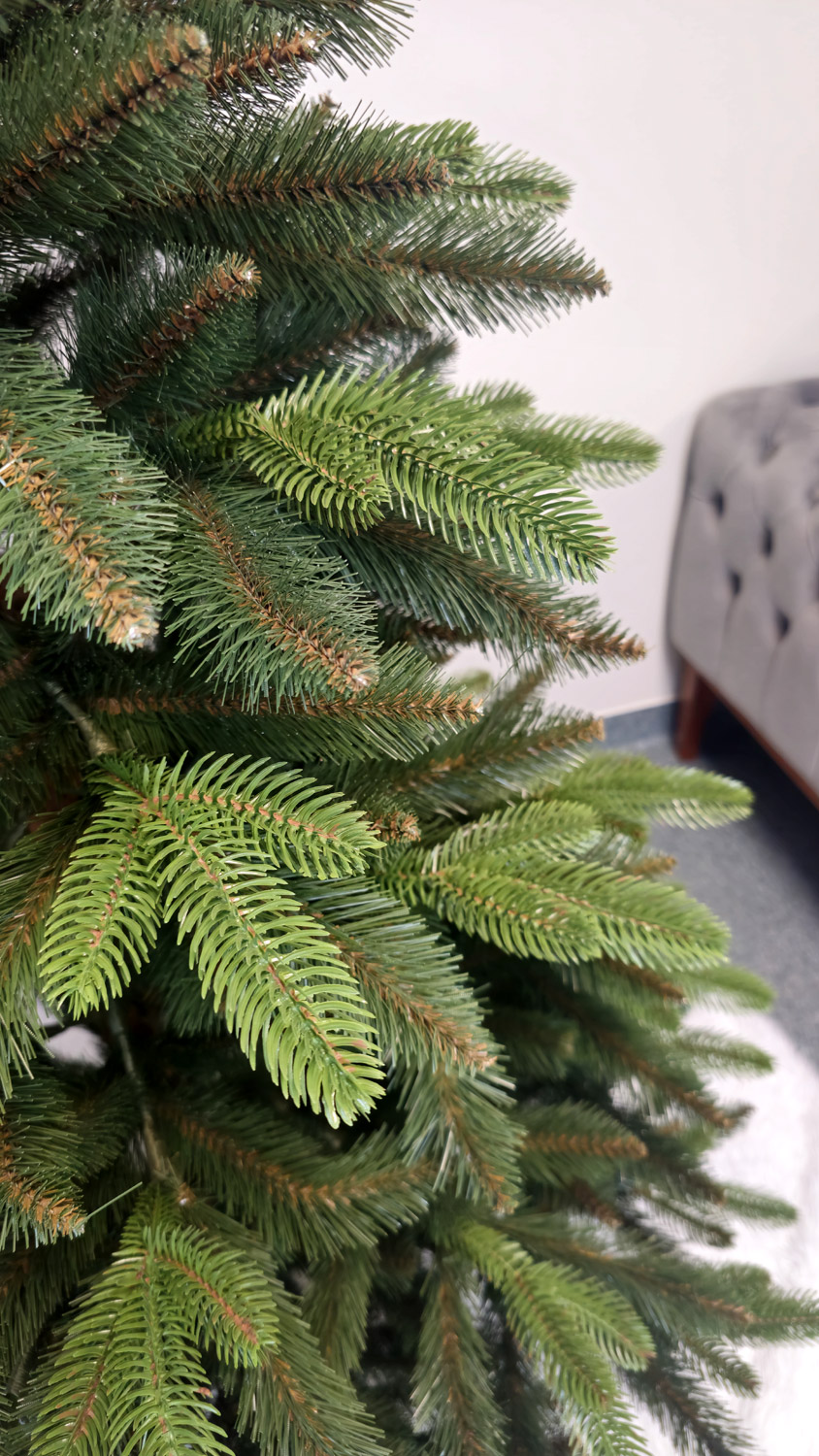 Brad artificial Christmas Deluxe by Sersimo, Victoria Special, 2D+3D, 180cm [12]