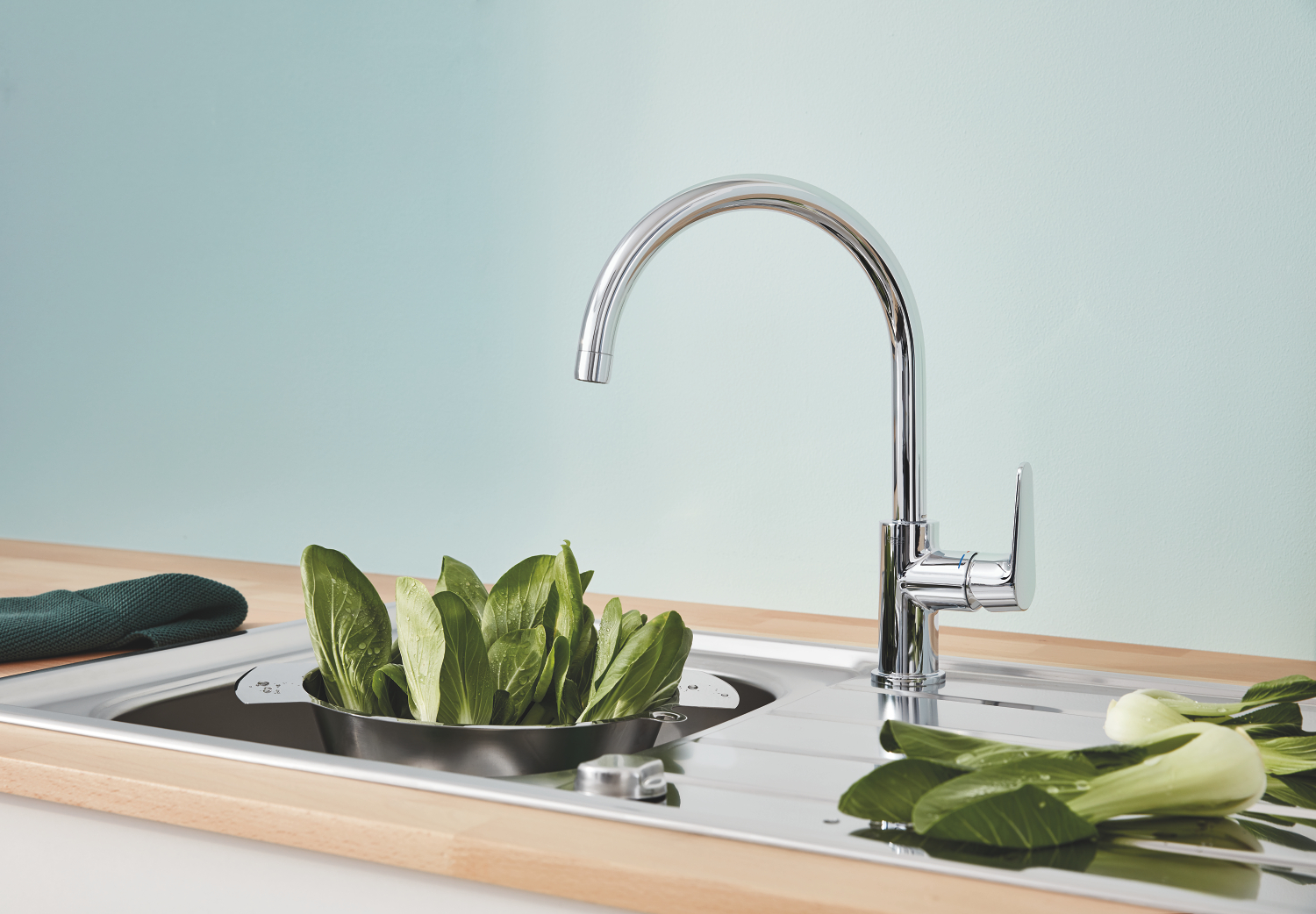 Baterie bucatarie Grohe 31536001, bucatarie BauCurve, tip comanda monocomanda, marime inalta, forma pipa tip c, crom [2]