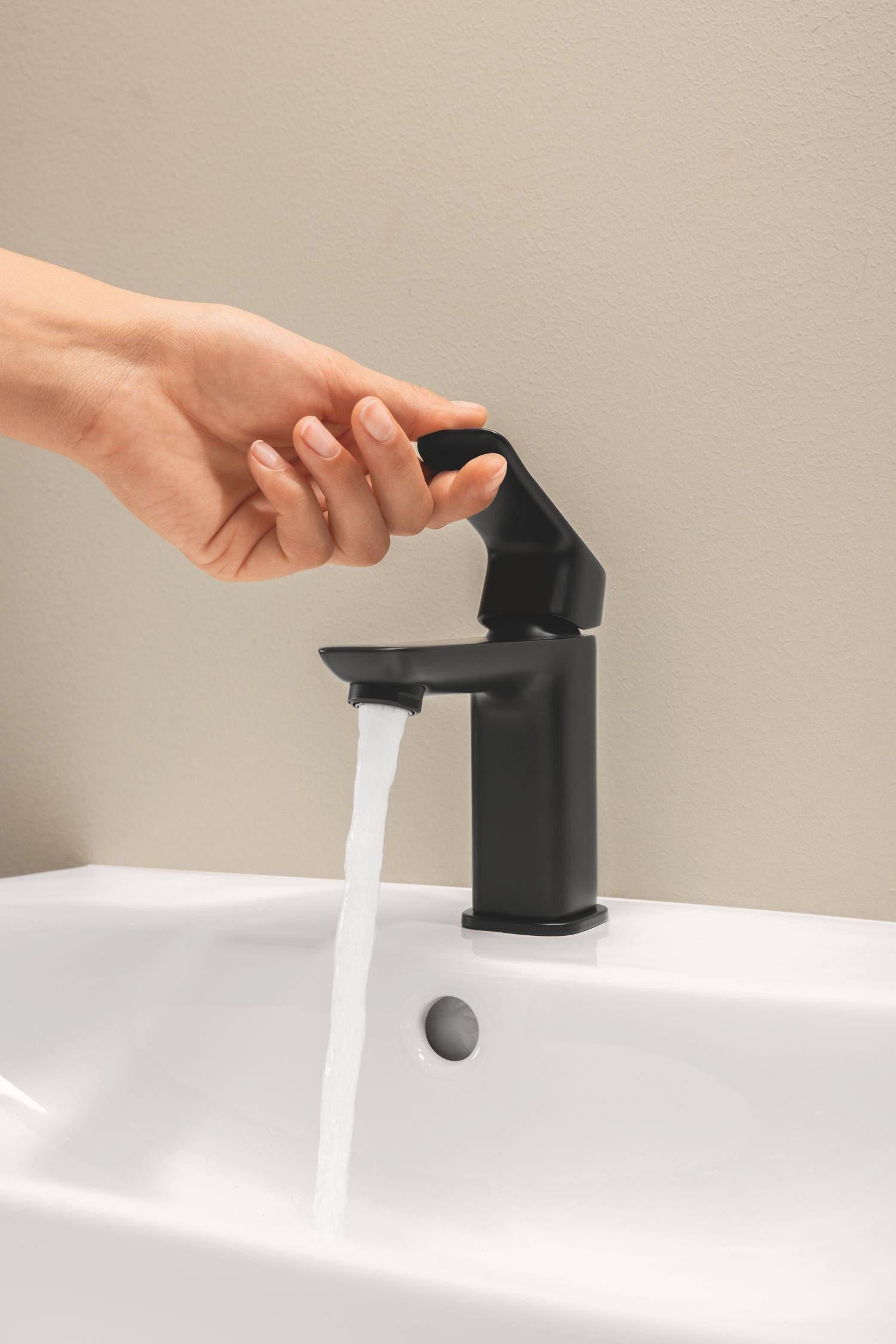 Baterie lavoar Grohe 1018562430, Dice, tip comanda monocomanda, marime s, tip instalare pe lavoar, negru [5]