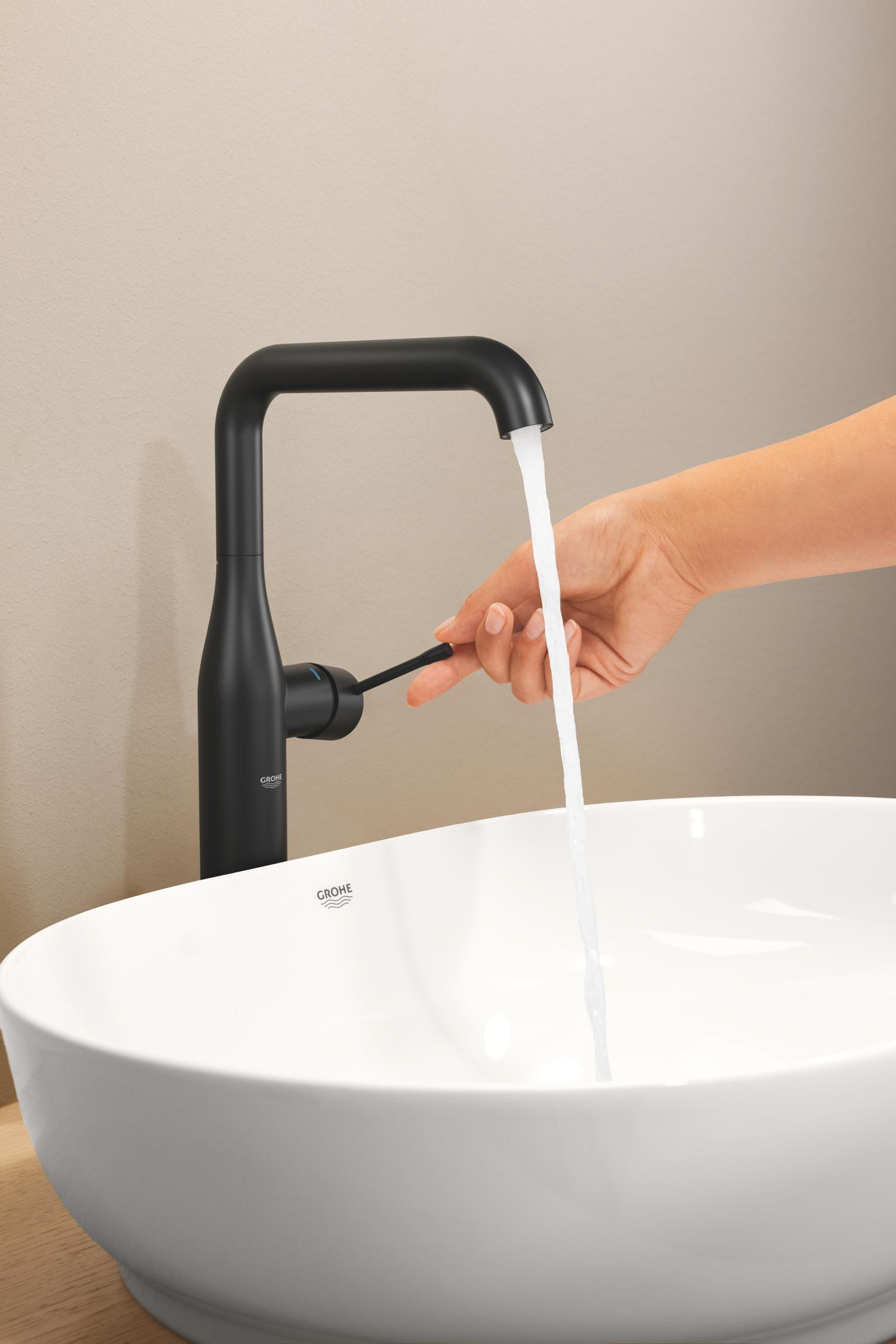 Baterie lavoar Grohe 329012431, Essence, tip comanda monocomanda, marime xl, tip instalare pe blat, negru [4]