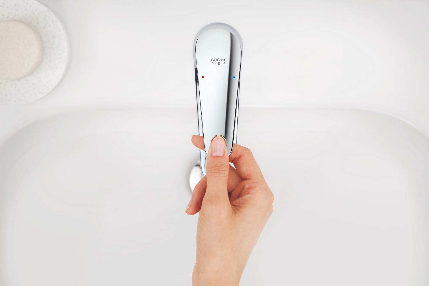 Baterie lavoar Grohe 24319001, Swift, tip comanda monocomanda, tip instalare pe lavoar, marime s, crom [20]