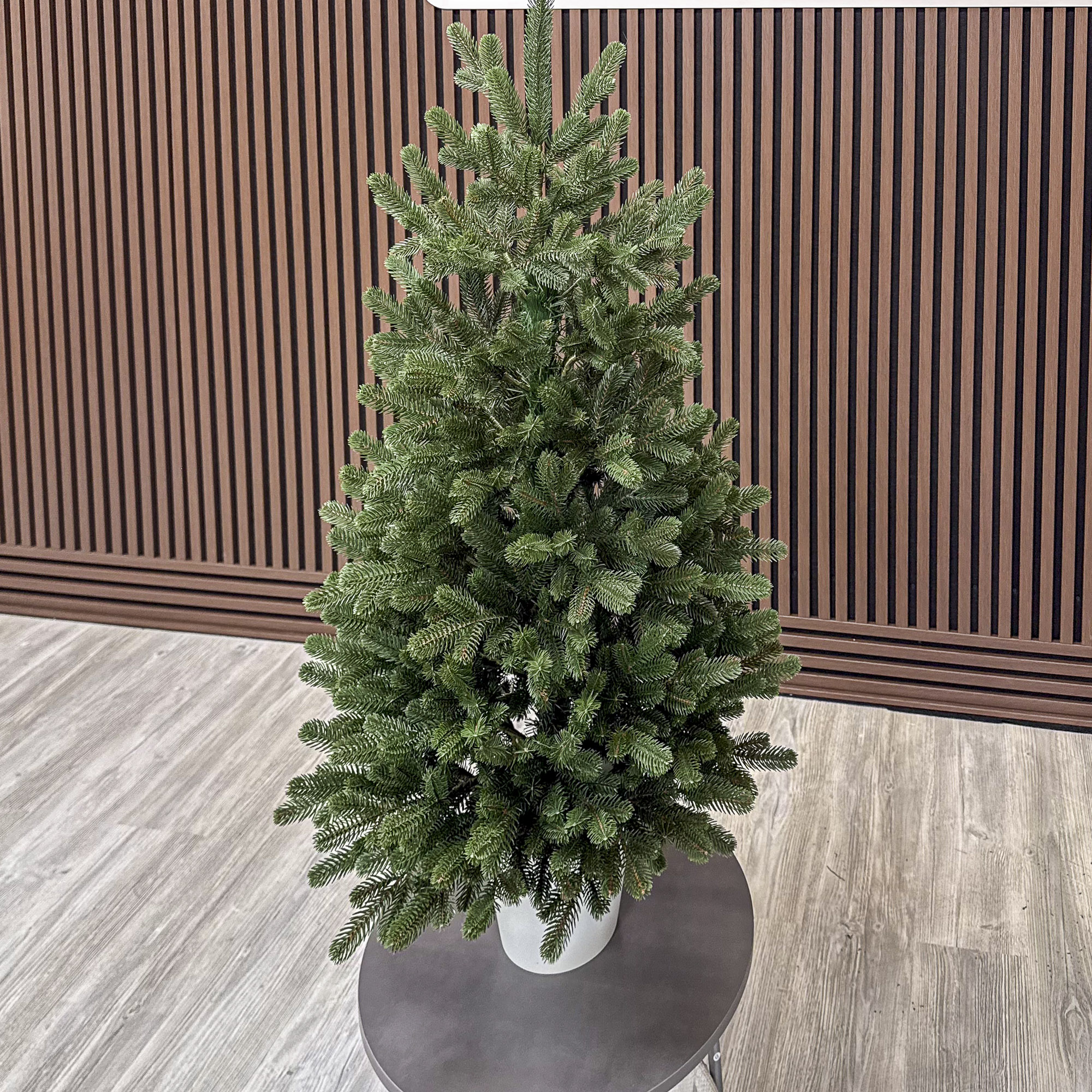 Brad artificial Christmas Deluxe by Sersimo, Viena Elite verde in ghiveci, 3D, 110 cm [6]