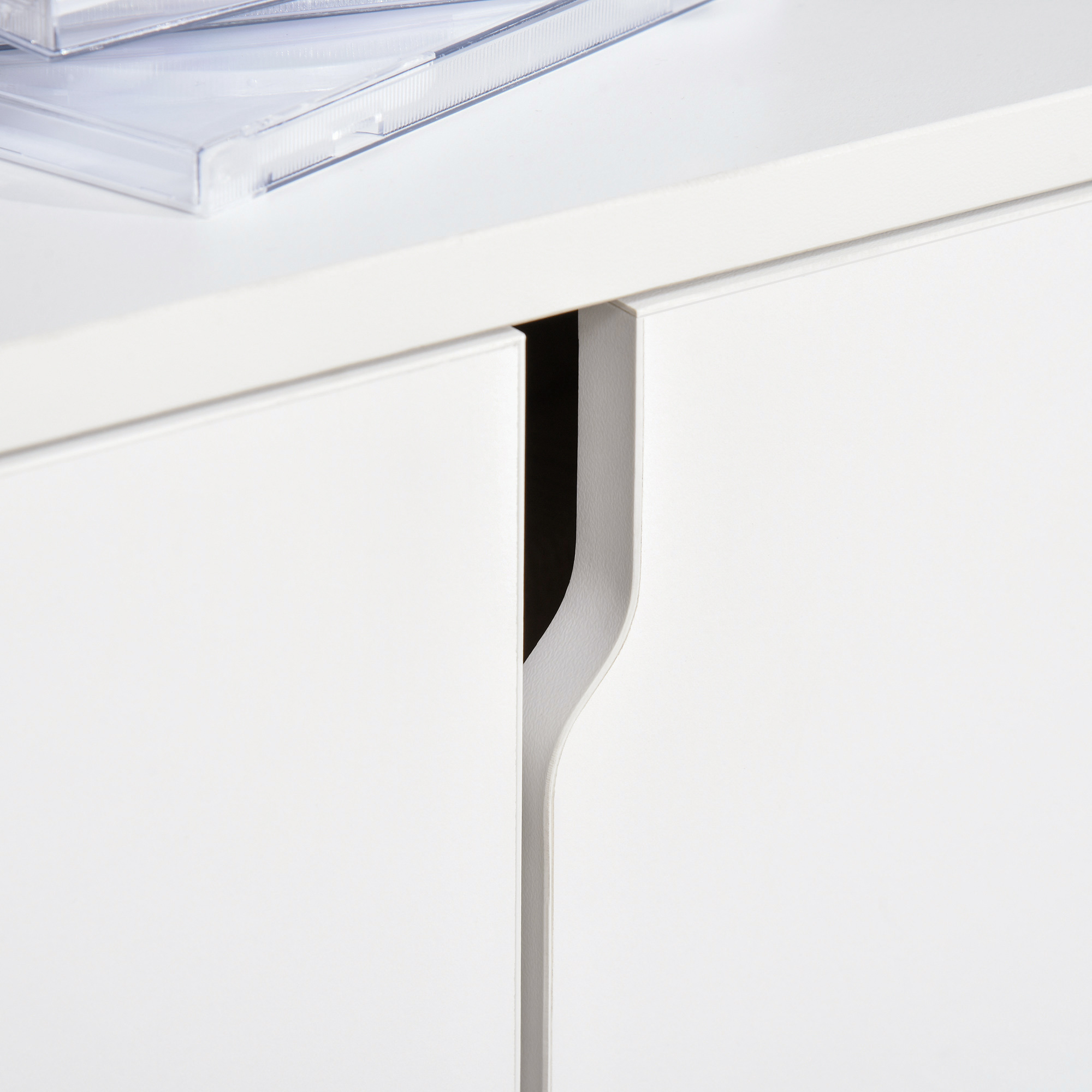 Mobilier Suport TV  Pana la 42 inchi cu Dulapior si Etajere Deschise, din Lemn, 120x30x41cm [5]