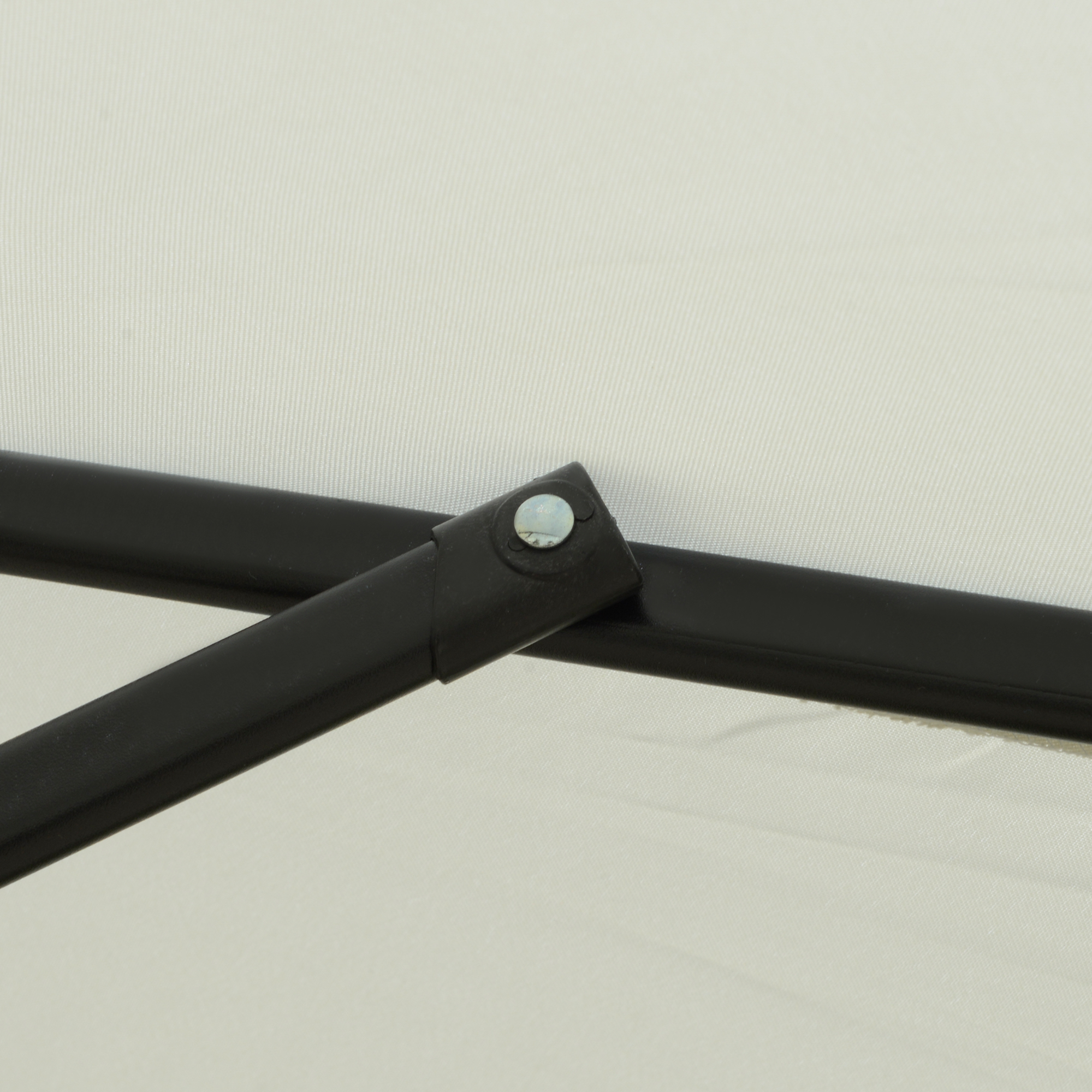  Umbrela Rotunda inclinabila, cu Manivela, din Aluminiu, Metal si Poliester, Ø266x248,5 cm, Alb Crem [8]