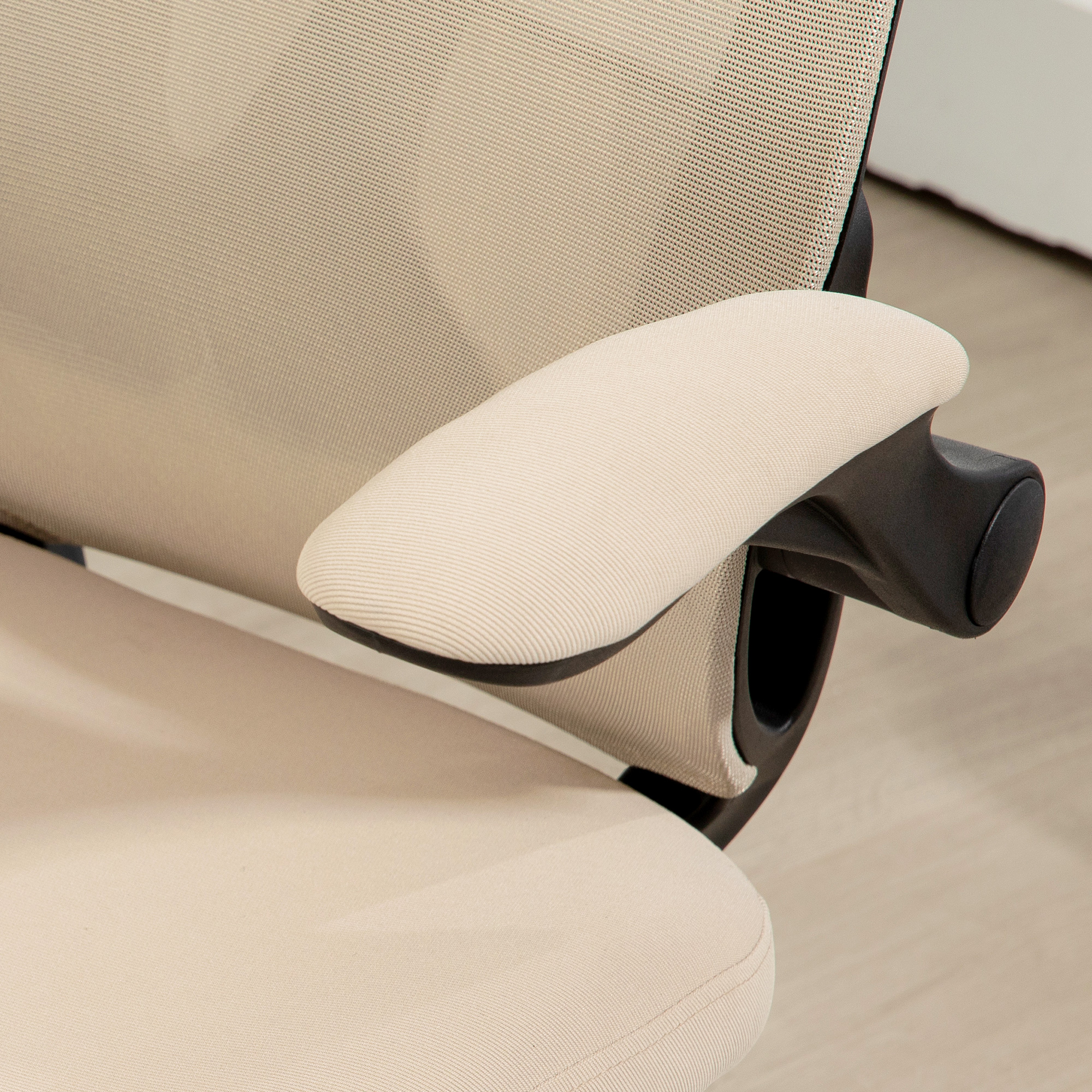  Scaun de Birou cu Brate Rabatabile, inaltime Reglabila si Spatar inclinabil, Bej [8]