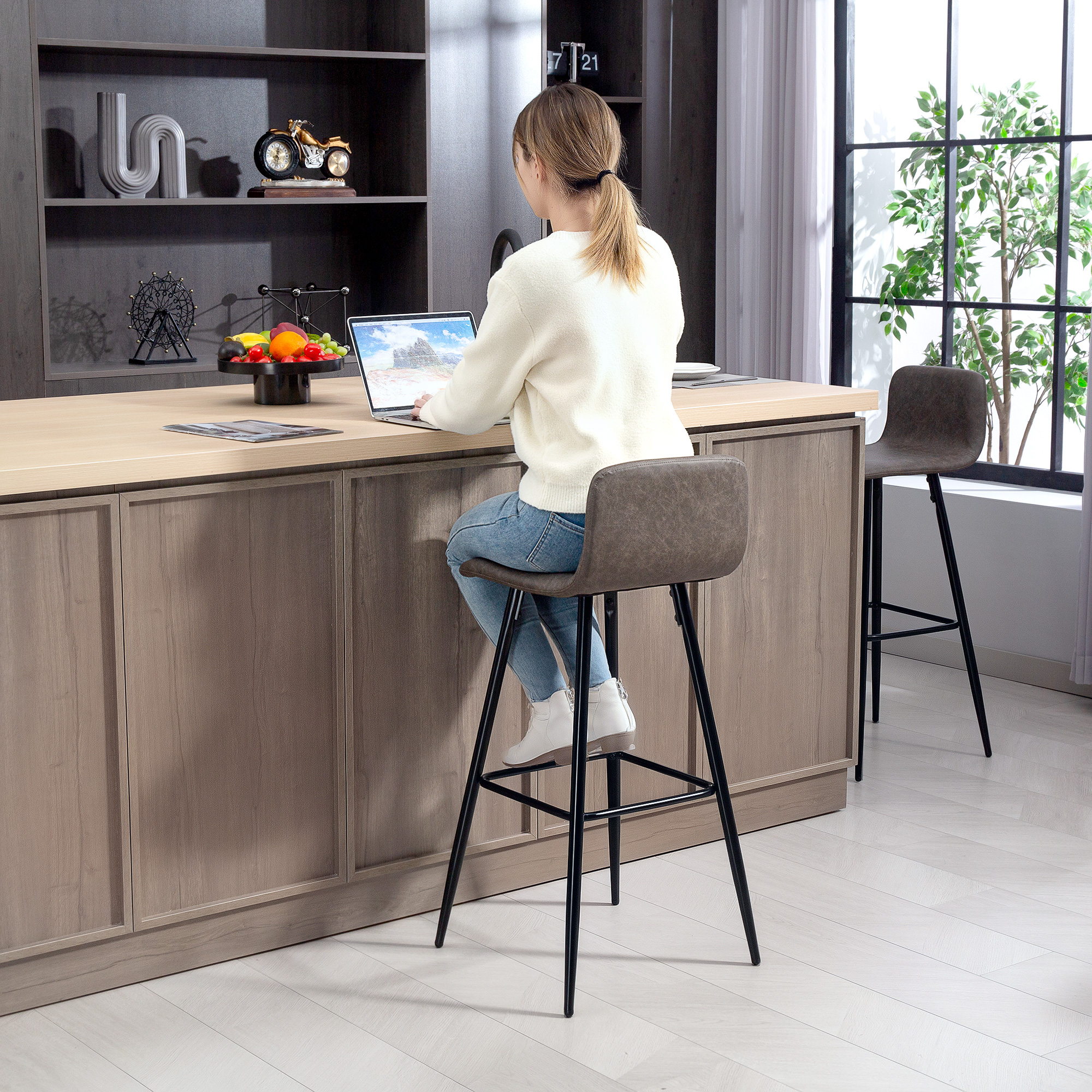  Set 2 Scaune de Bar cu Spatar si Suport pentru Picioare din PU si Otel Maro [6]