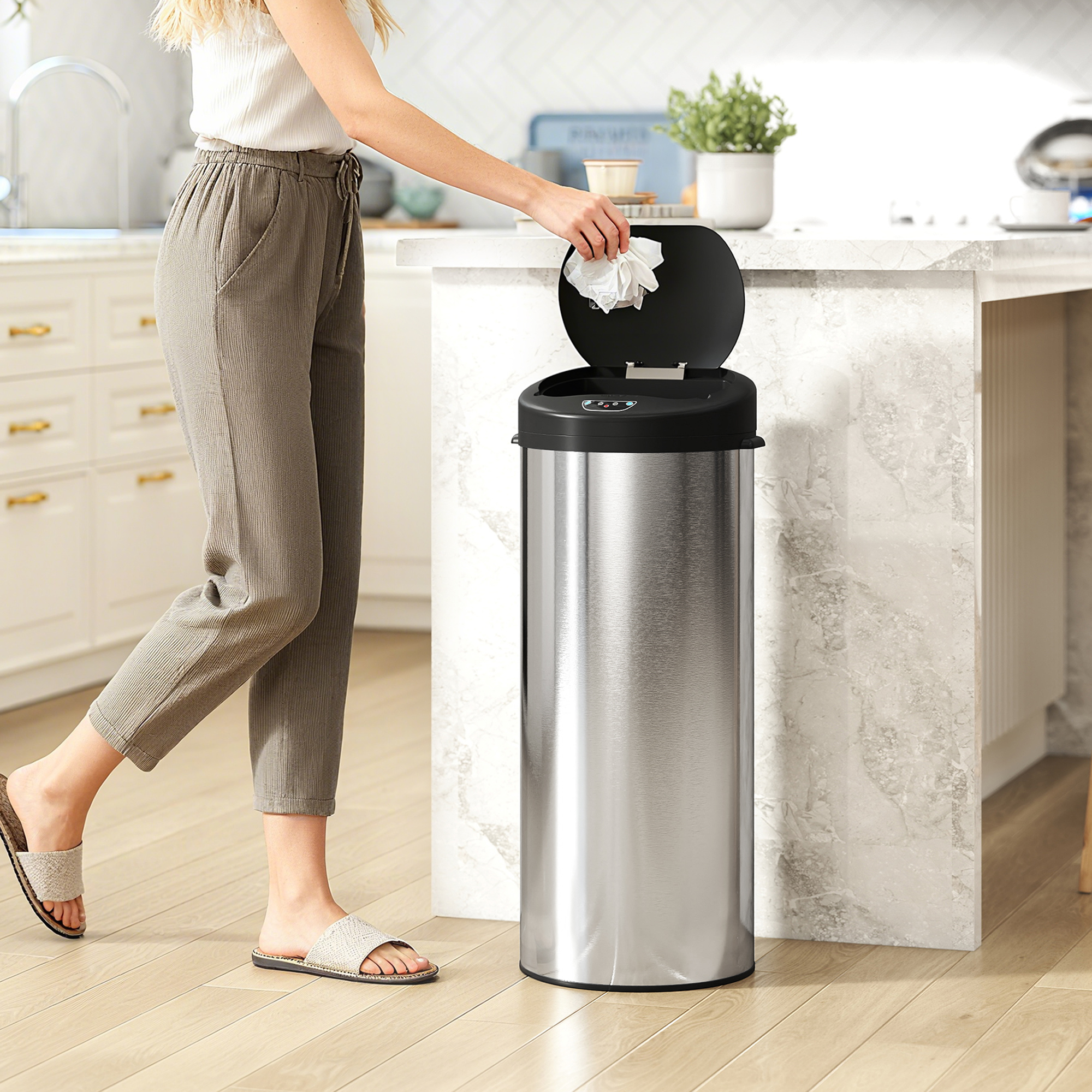  Cos de gunoi de 55L cu senzor pentru deschidere automata si inchidere amortizata, 32x30x78.5 cm, Argintiu [7]