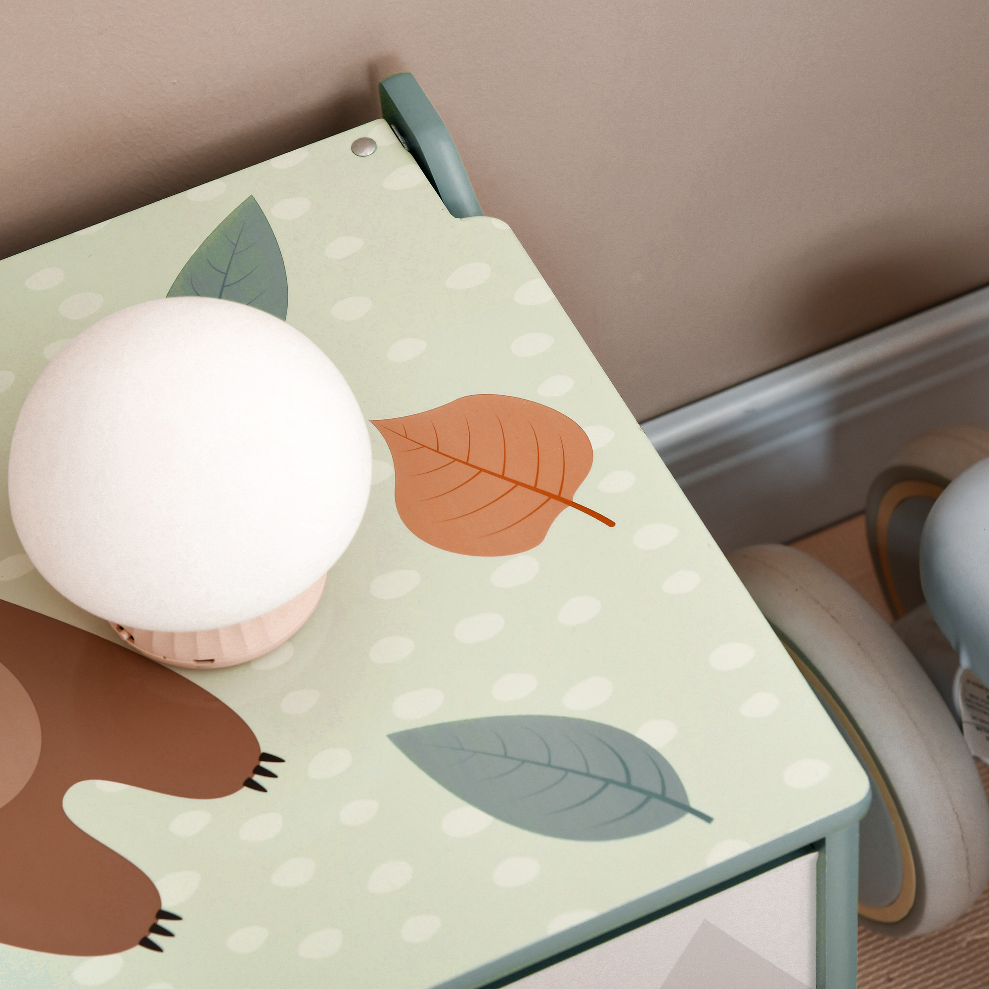 Cufar de jucarii pentru copii , lada din lemn MDF cu capac si balama de siguranta, 60x37x39cm, de culoare verde [7]