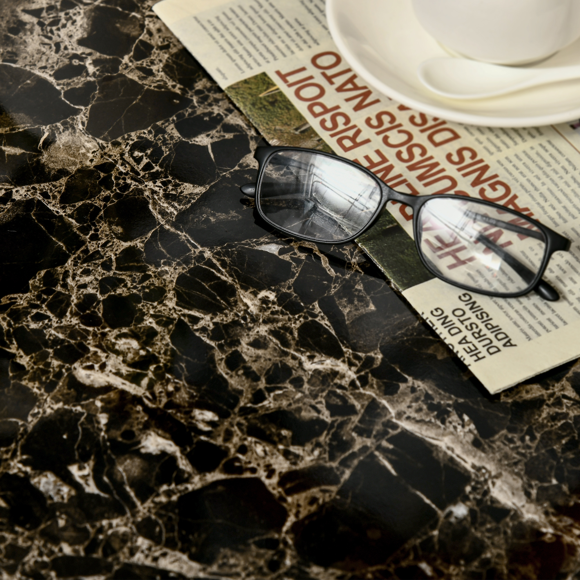  Masuta de cafea moderna cu blat din imitatie de marmura si structura din MDF si otel, 81x70x51,2 cm, negru [6]