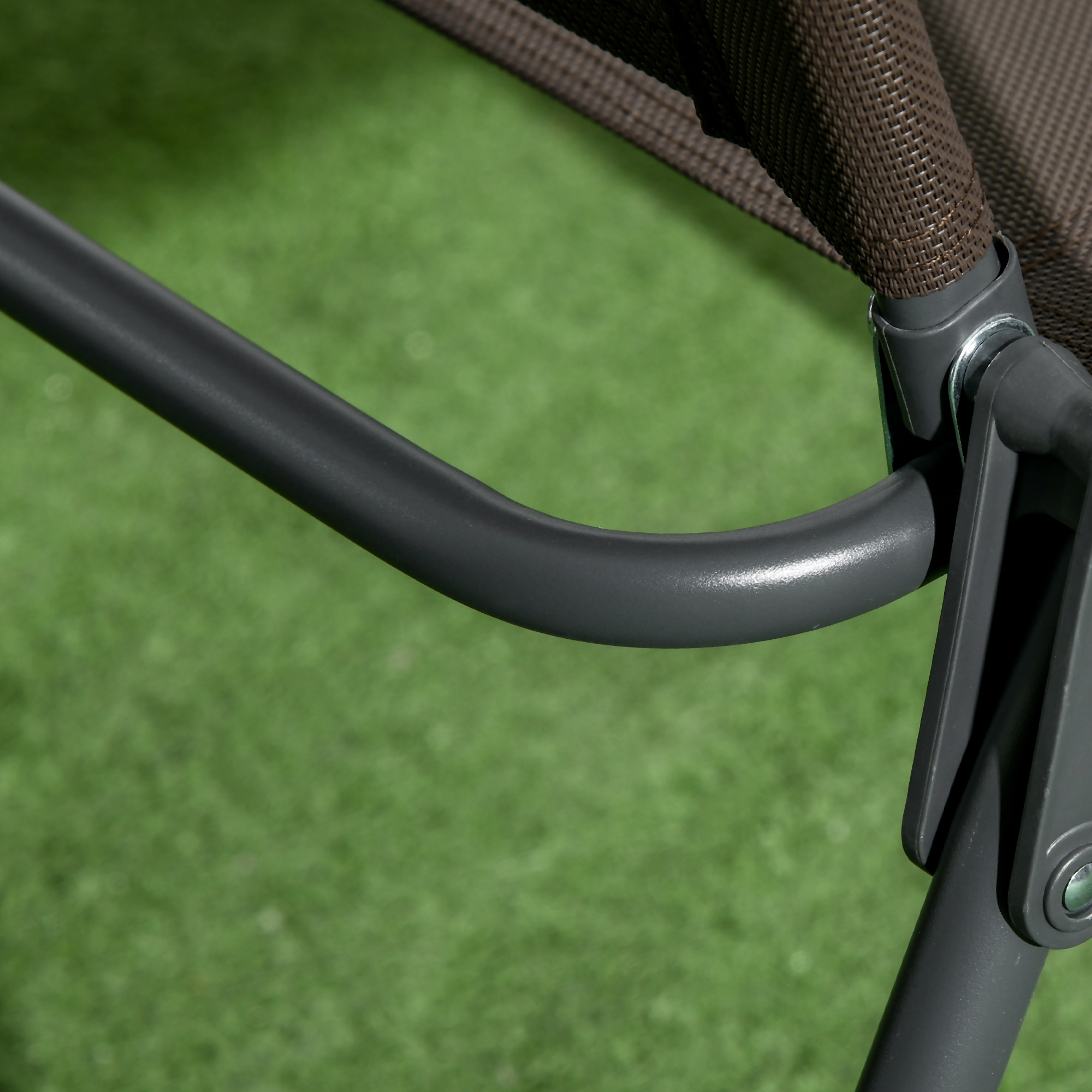  Set de Gradina 3 Piese cu 2 Scaune Pliabile si Masa Rotunda, Set Mobilier de Exterior din Metal si Sticla, Maro [7]