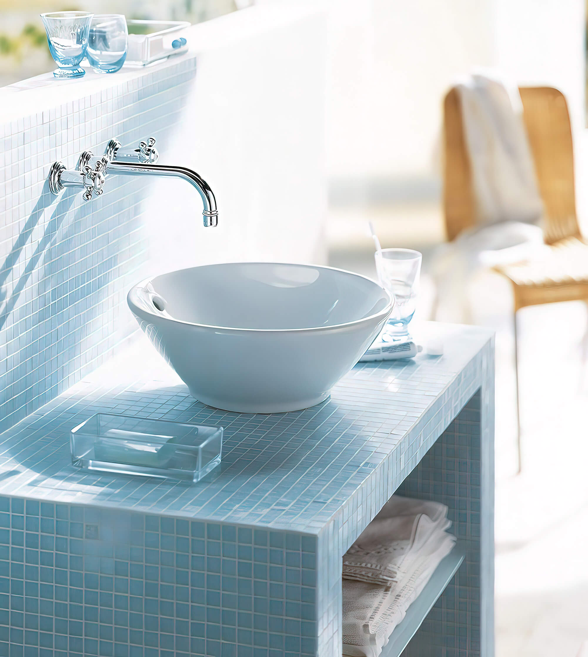 Lavoar Duravit 0325420000, Bacino, montaj pe blat, nr orificii baterie fara, preaplin, zona montaj interior, alb [1]