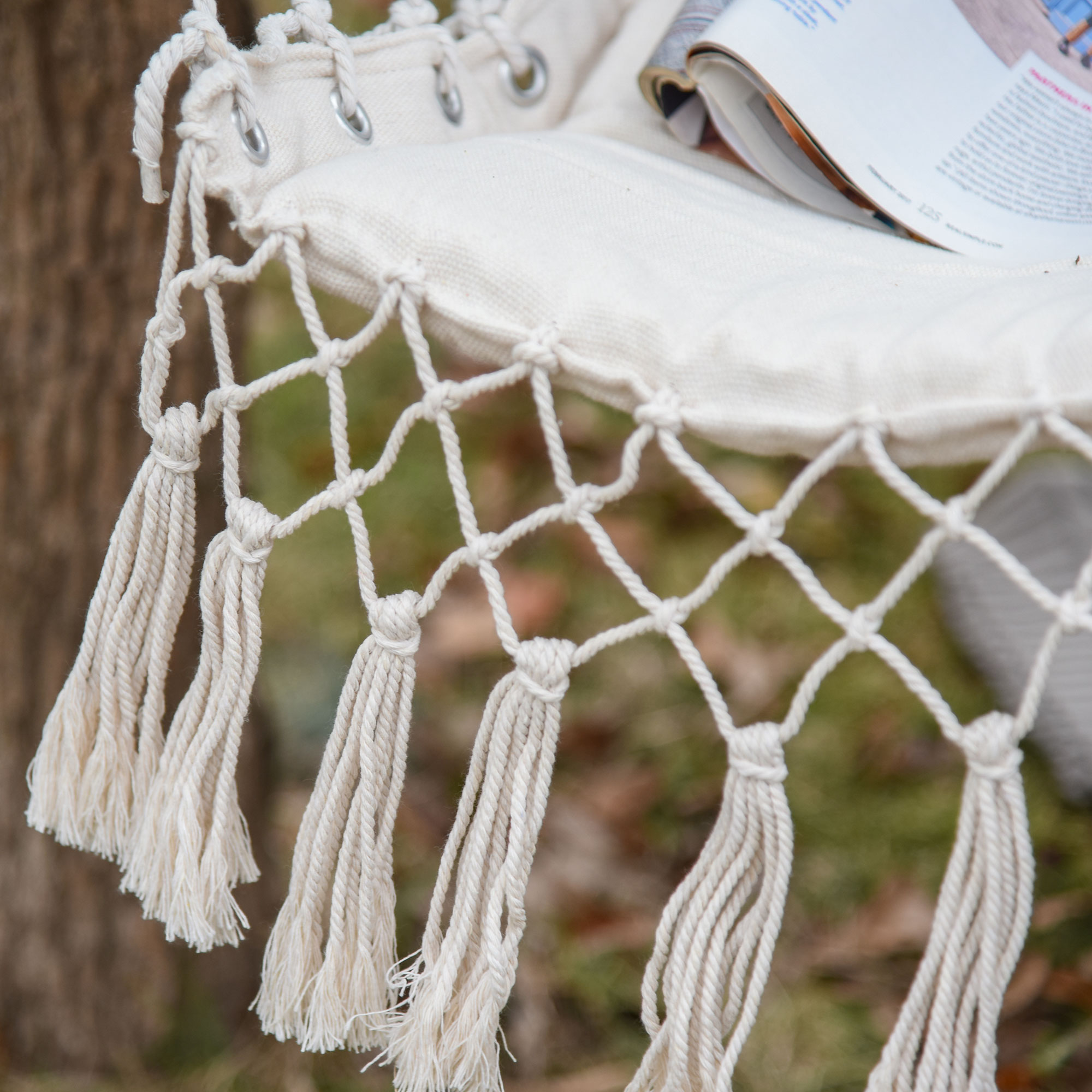  Balansoar Suspendat din tesatura cu Ciucuri si Bara din Lemn de Plop, 90x50 cm, Crem [7]