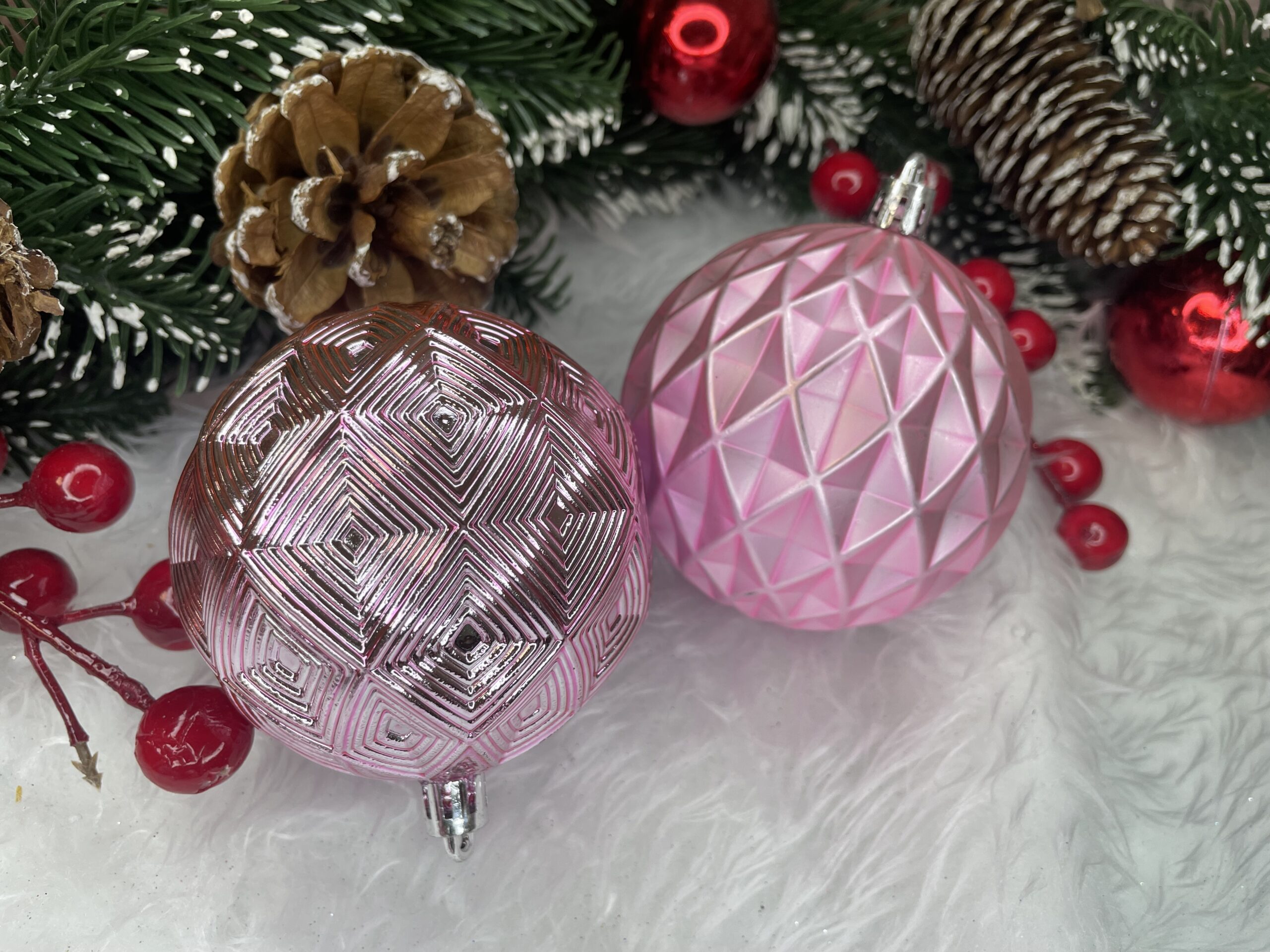 Set globuri de Craciun, 30 bucati, 6 modele, 8cm, roz [19]