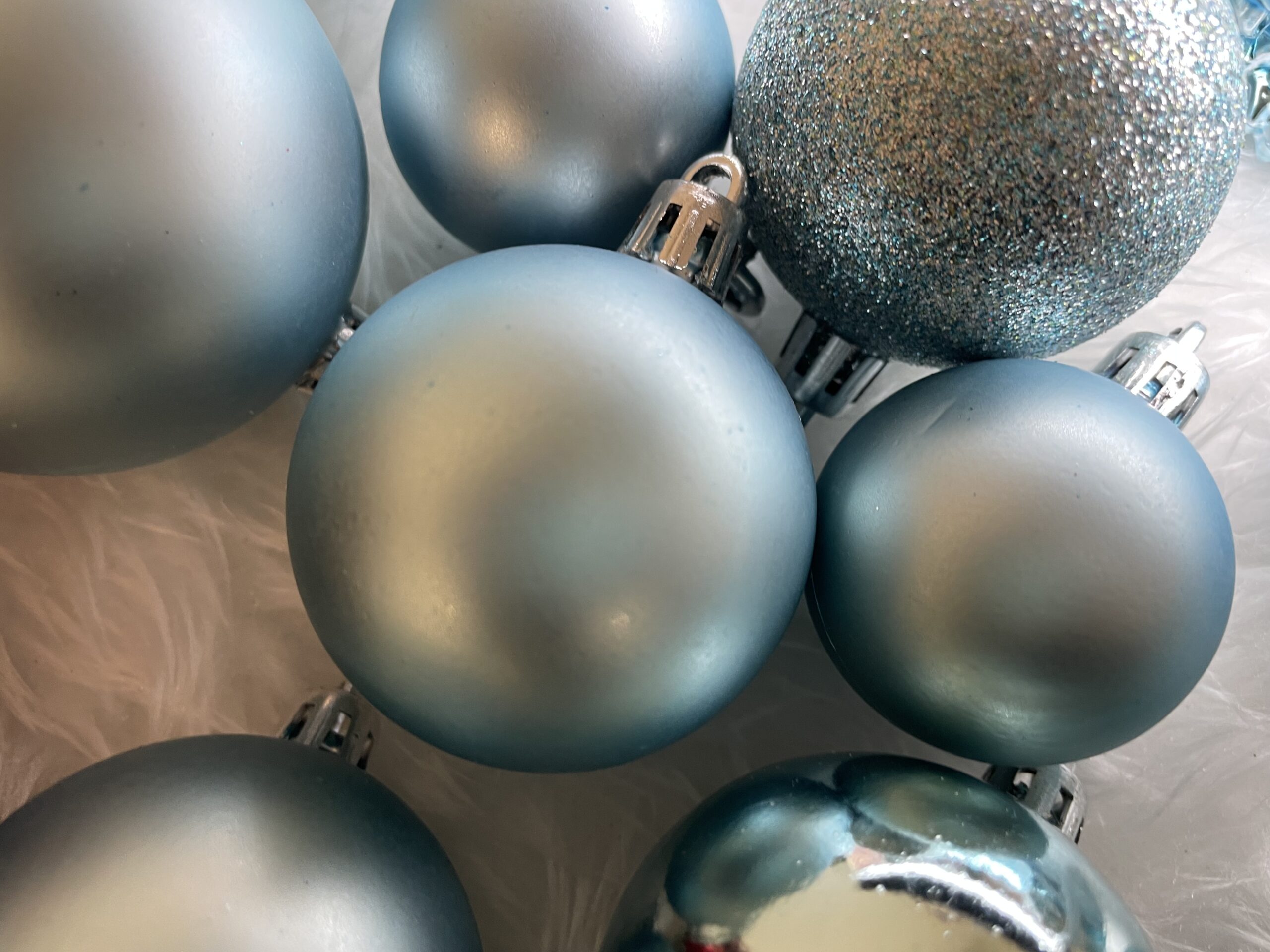 Set globuri si decoratiuni de Craciun, 72 piese, diverse dimensiuni, albastru [33]