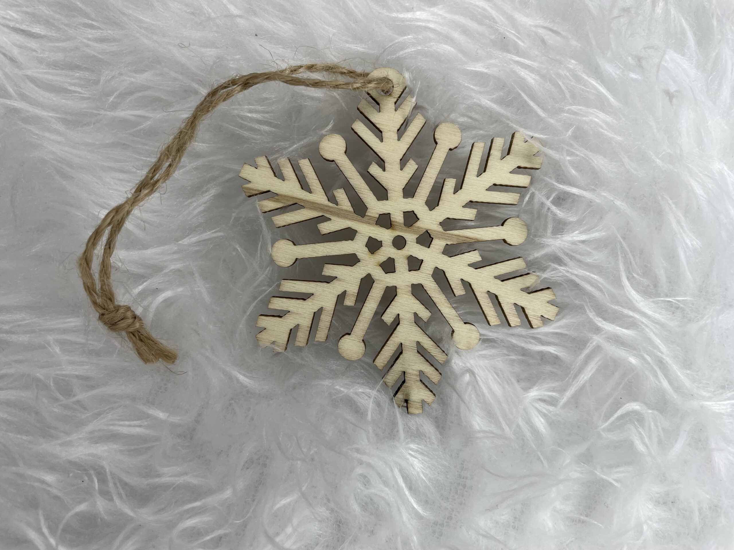 Decoratiune brad fulg de zapada din lemn, set 6 bucati, maro [10]