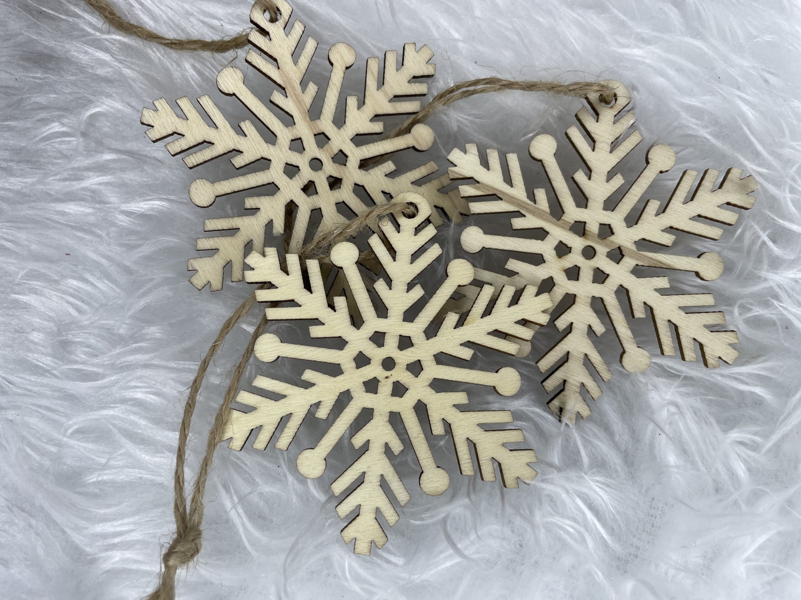 Decoratiune brad fulg de zapada din lemn, set 6 bucati, maro [11]