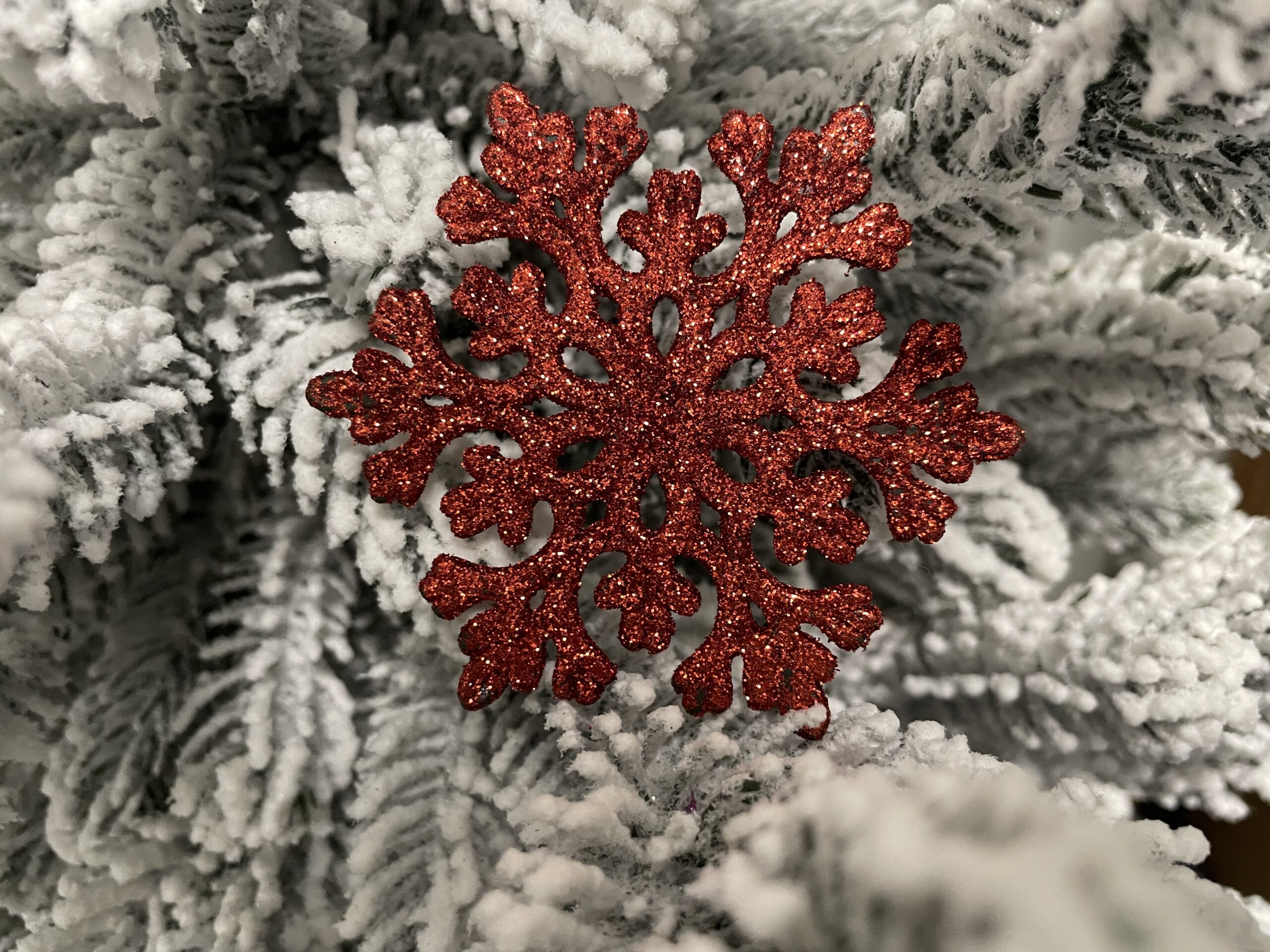 Decoratiune brad fulg de zapada, set 8 bucati, 8cm, rosu [12]