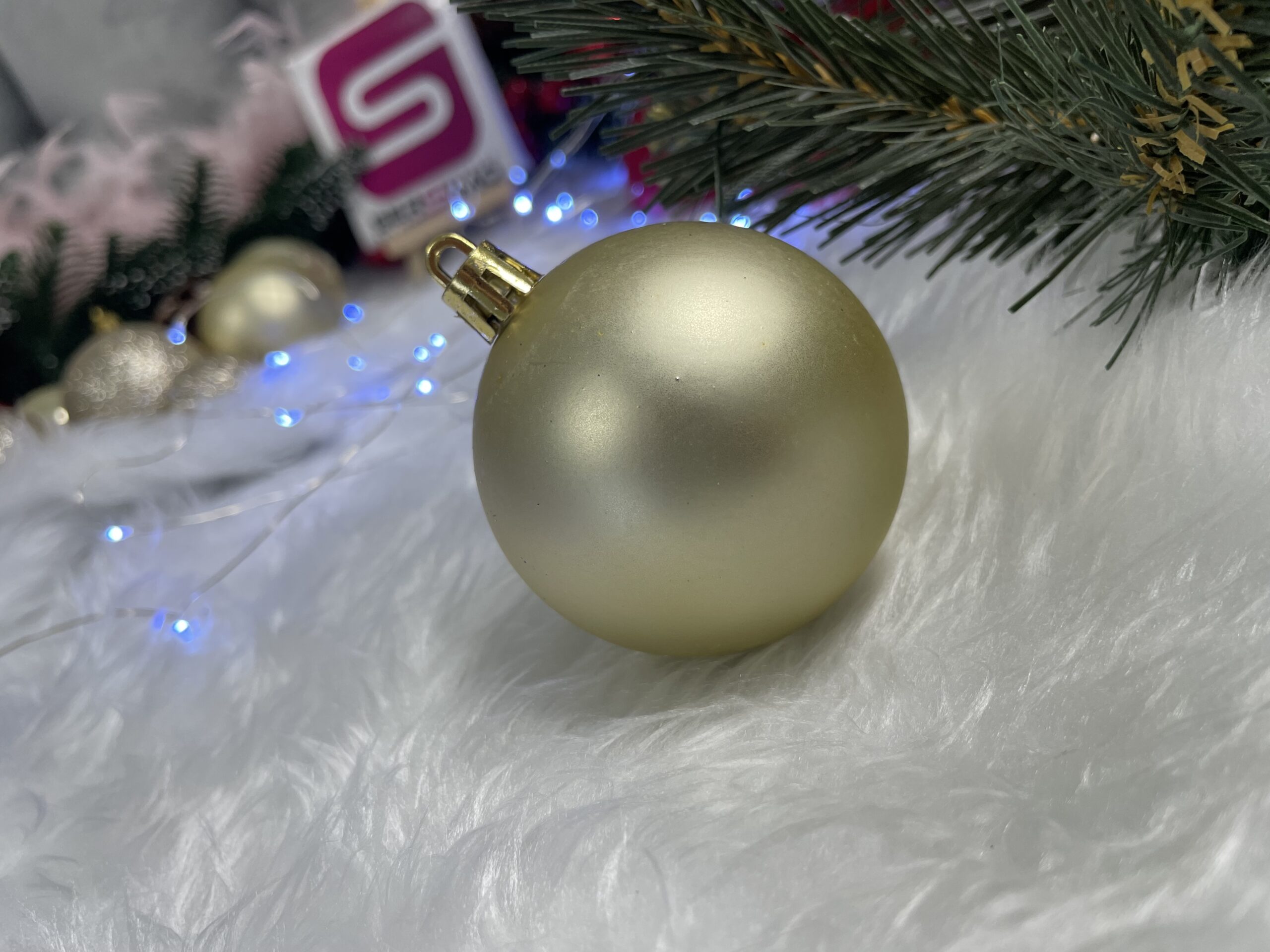 Set globuri de Craciun, 30 bucati, 3 modele, 4/5/6cm, auriu [13]