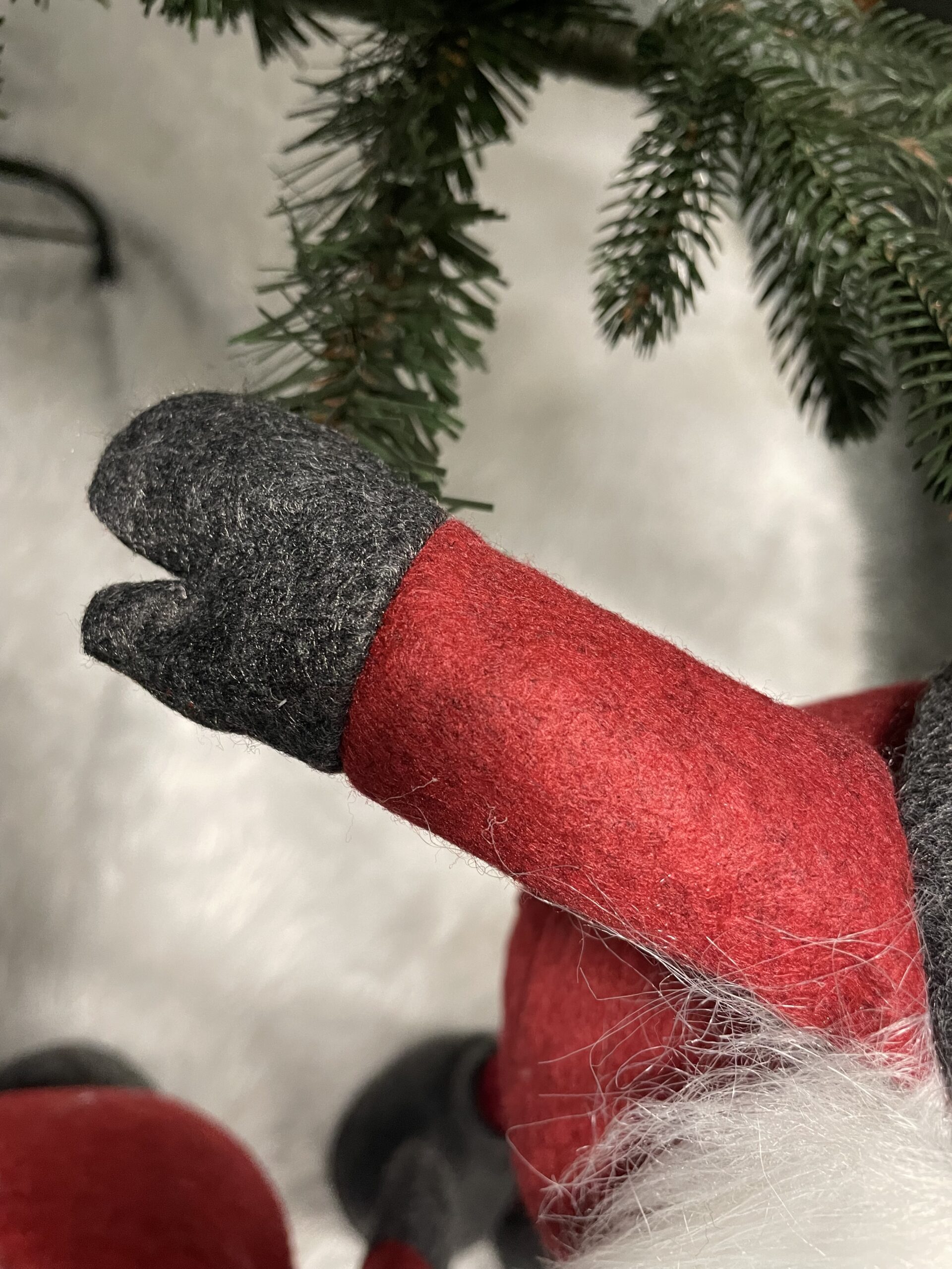 Figurina Craciun, Spiridus, picioare telescopice, inaltime extensibila 52-67cm [20]