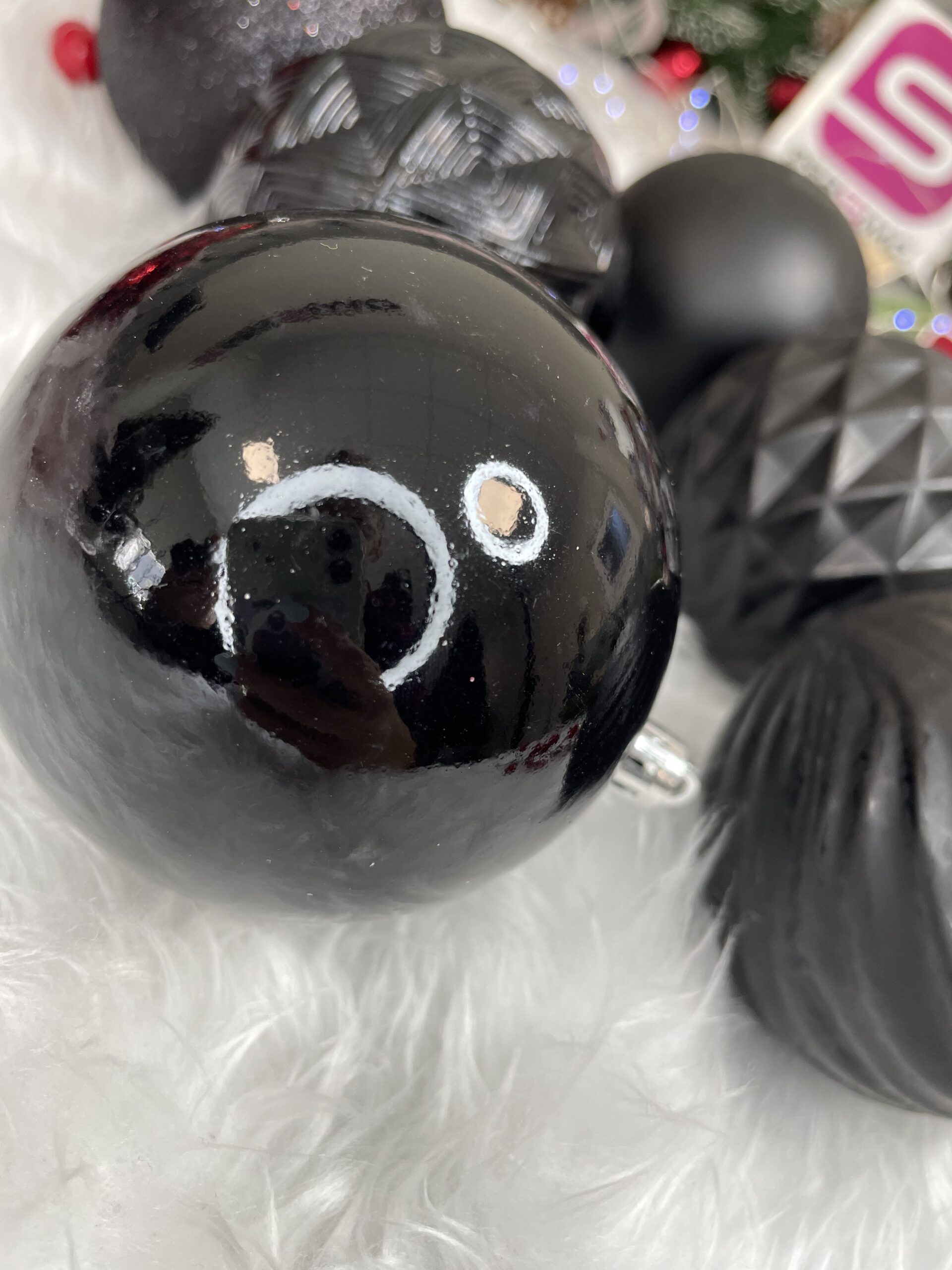 Set globuri de Craciun, 30 bucati, 8cm, 6 modele, negru [14]