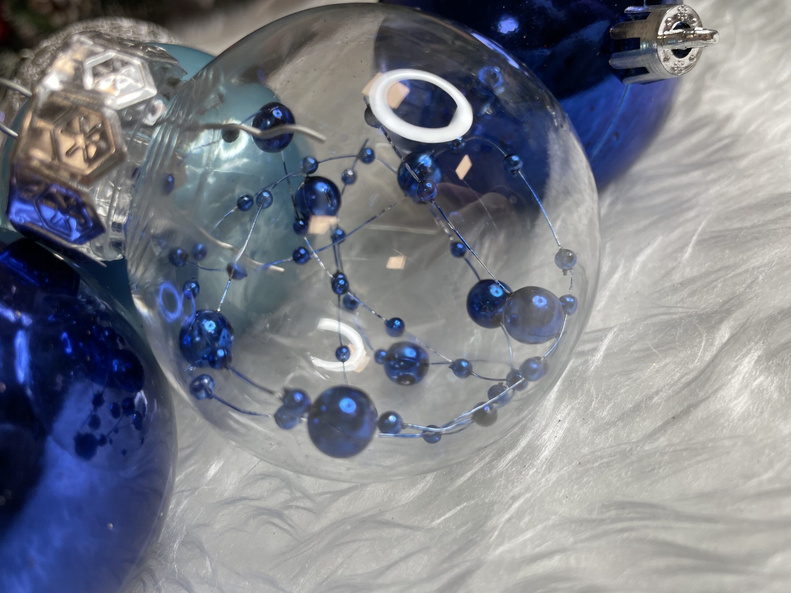 Set globuri de Craciun Inedit, 30 bucati, 6cm, transparente si albastru [13]