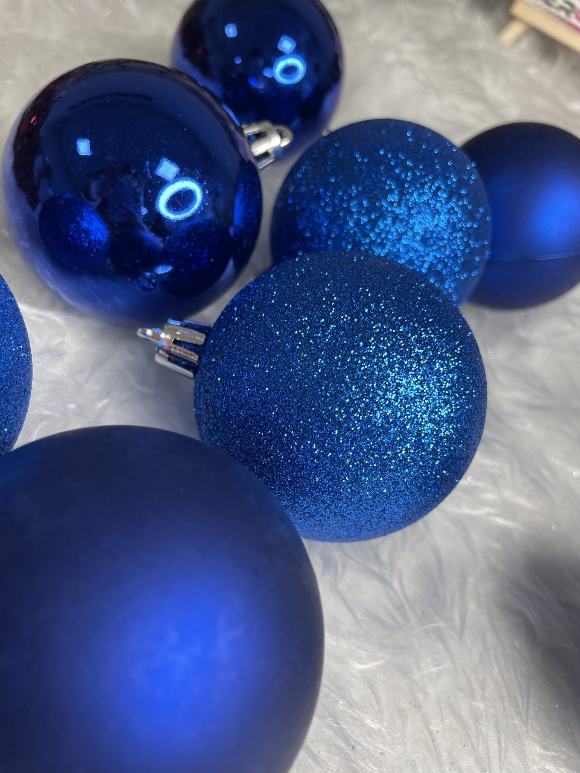 Set globuri de Craciun, 30 bucati, 3 modele, 6cm, albastru [11]