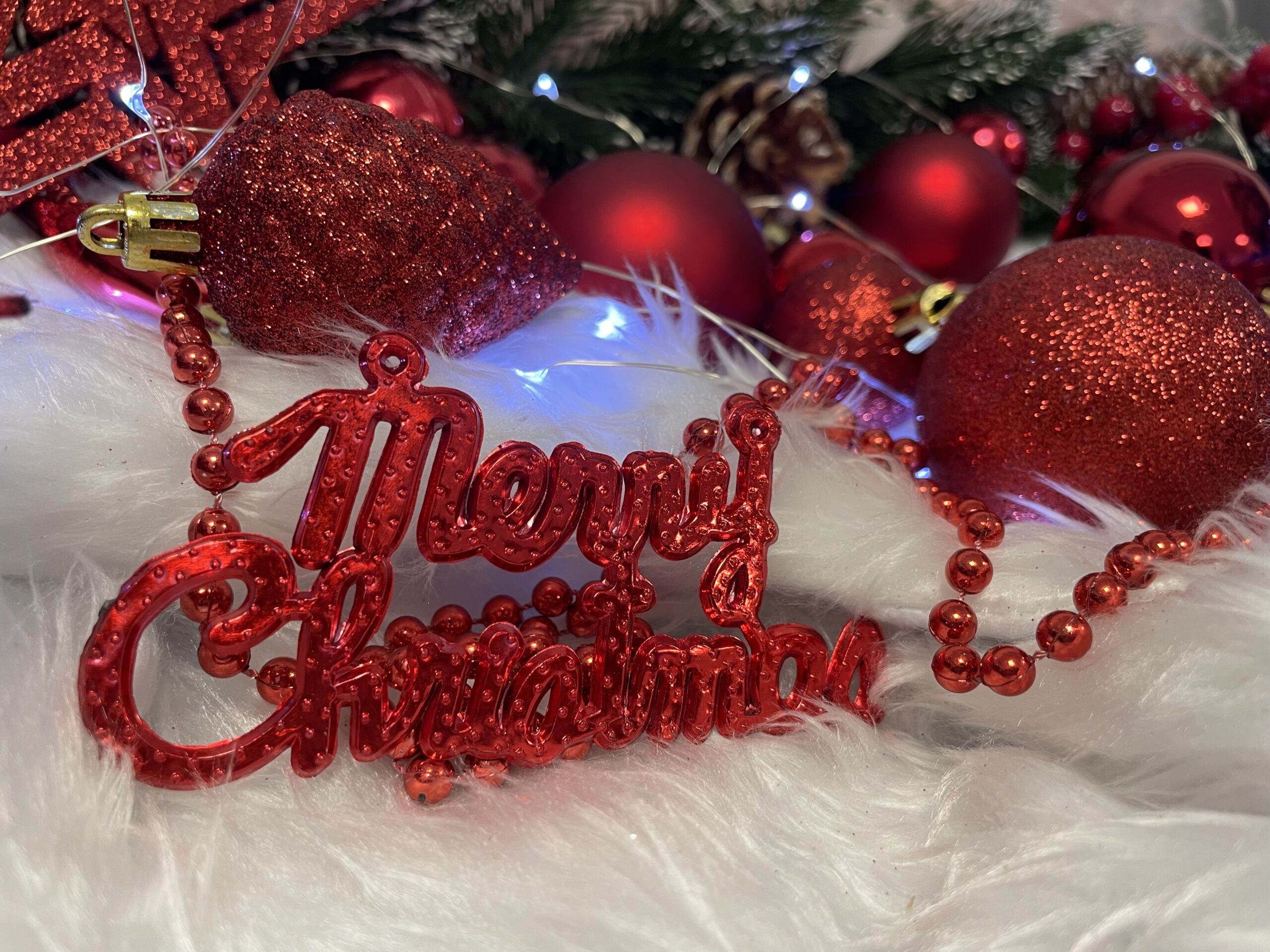 Set globuri si decoratiuni de Craciun, 51 piese, diverse dimensiuni, rosu [16]