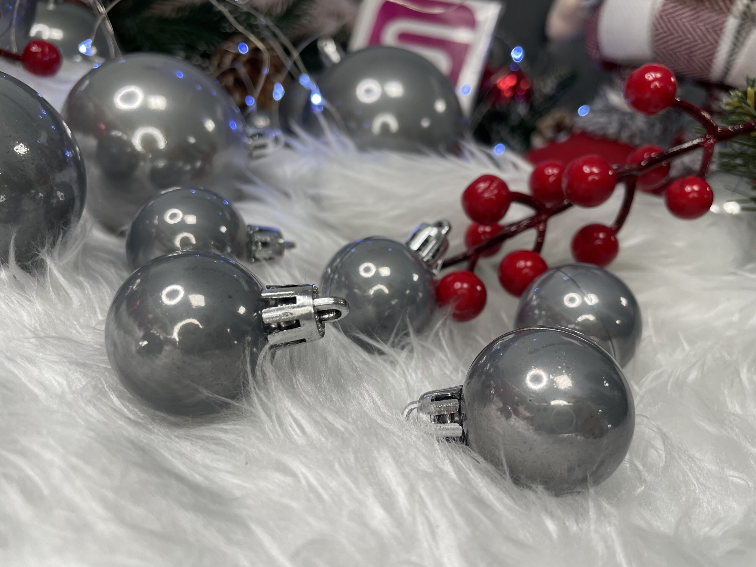 Set globuri de Craciun, 37 bucati, 3-8cm, argintiu [12]