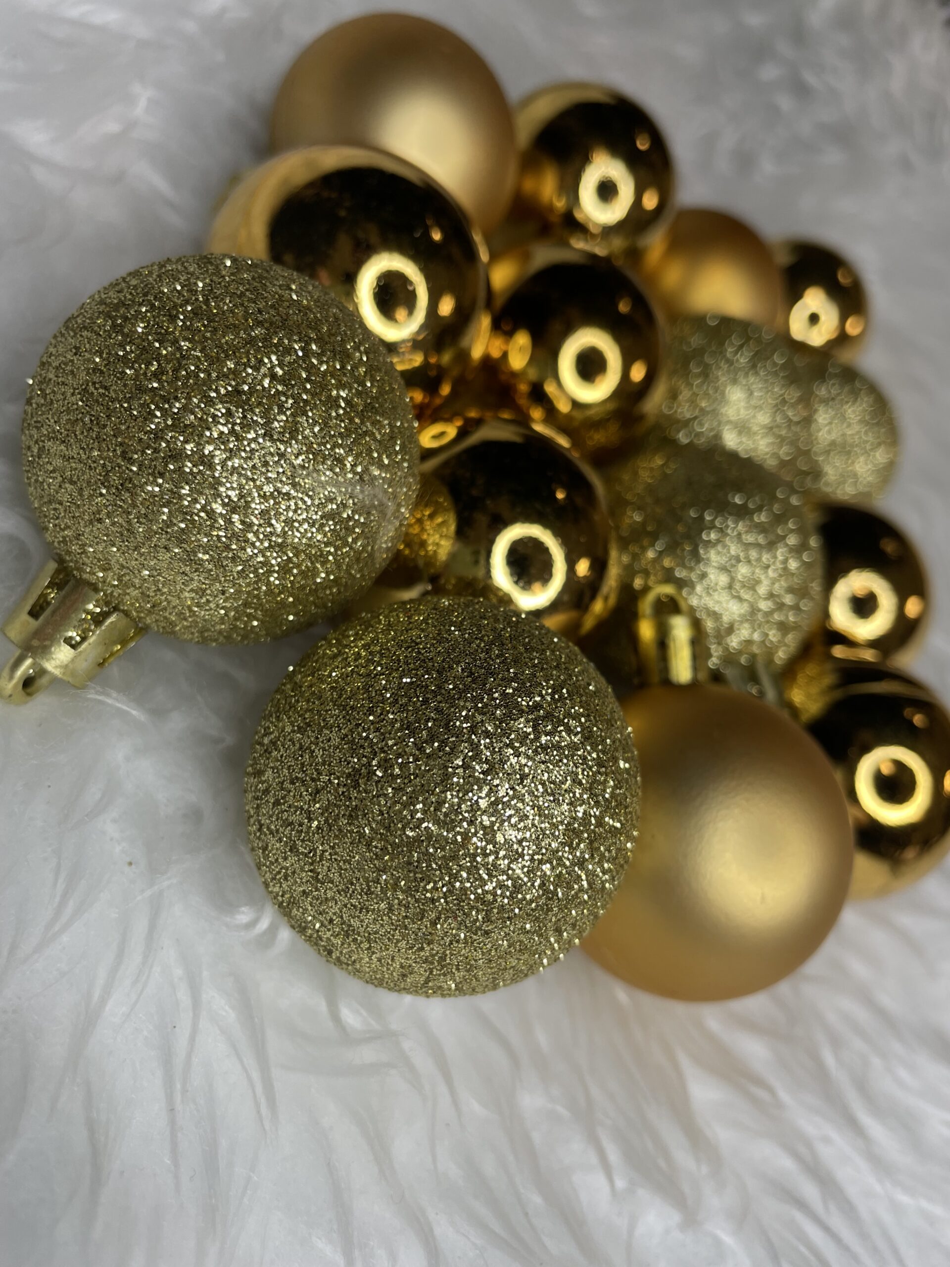 Set globuri de Craciun, 20 bucati, 3 modele, 4cm, auriu [17]