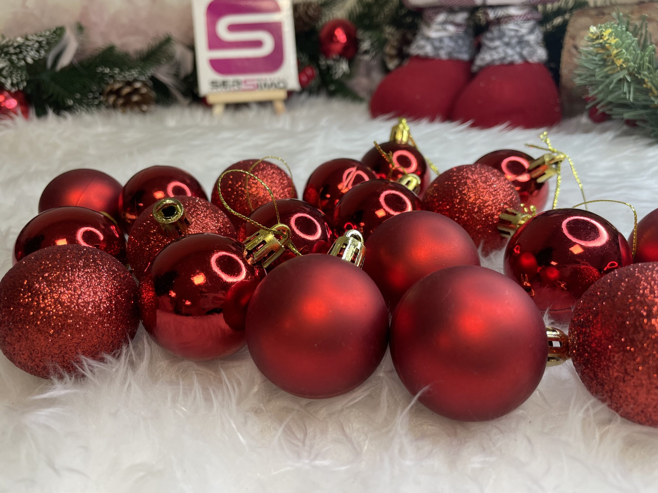 Set globuri de Craciun, 20 bucati, 3 modele, 4cm, rosu [11]