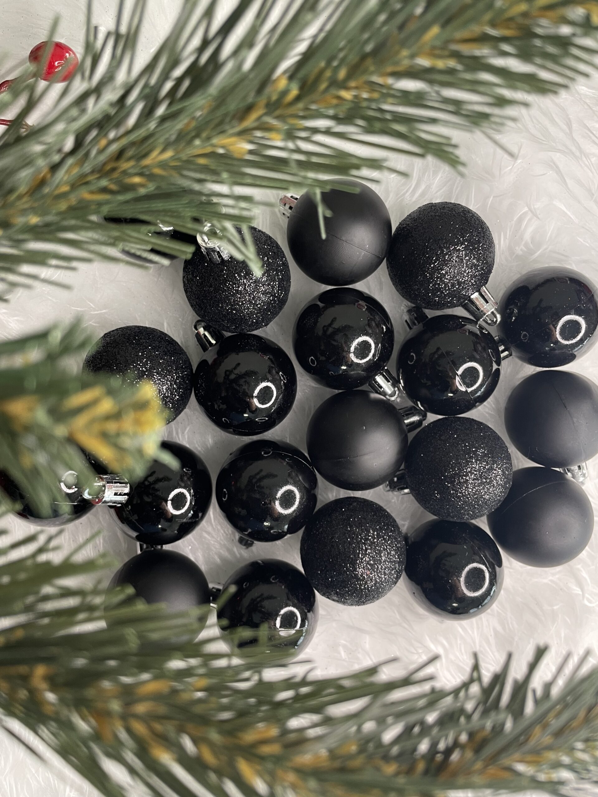 Set globuri de Craciun, 20 bucati, 3 modele, 4cm, negru [13]