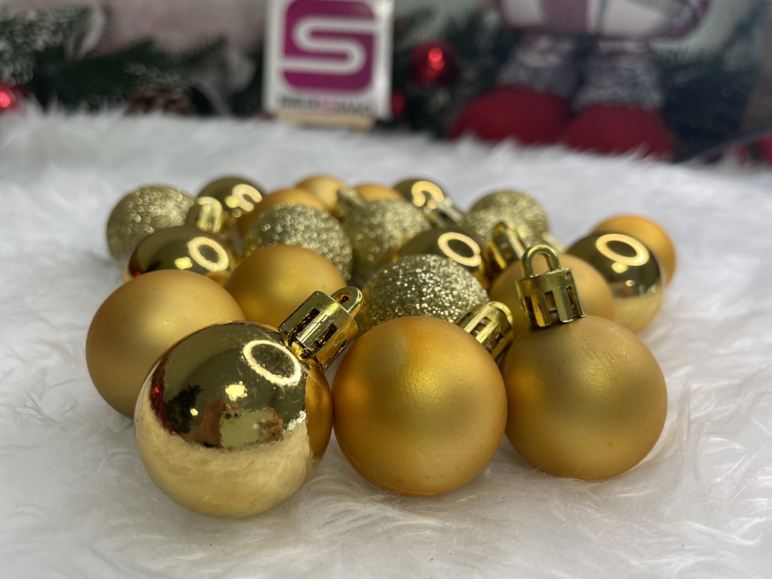 Set globuri de Craciun, 30 bucati, 3 modele, 3cm, auriu [14]