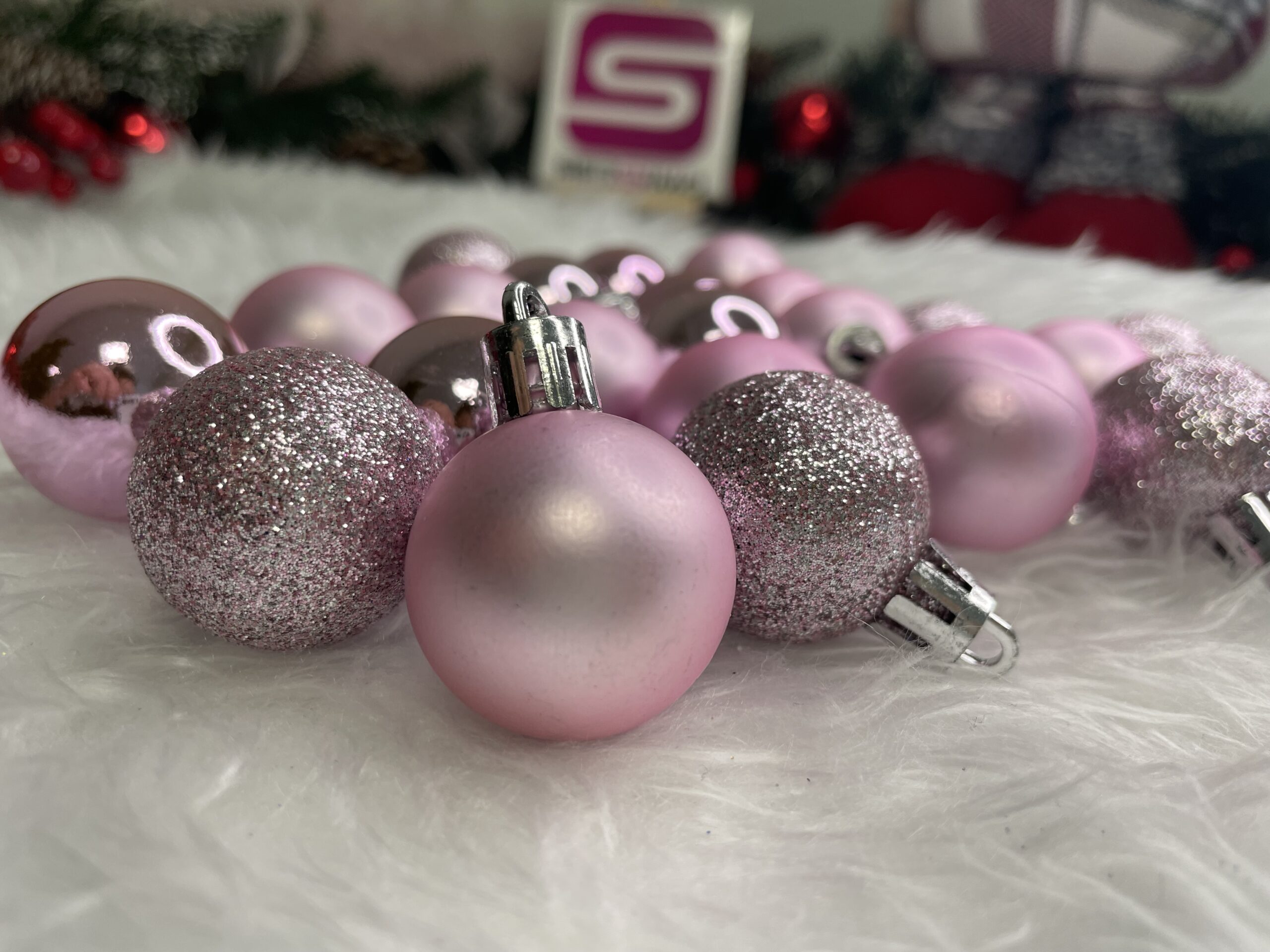 Set globuri de Craciun, 30 bucati, 3 modele, 3cm, roz [11]