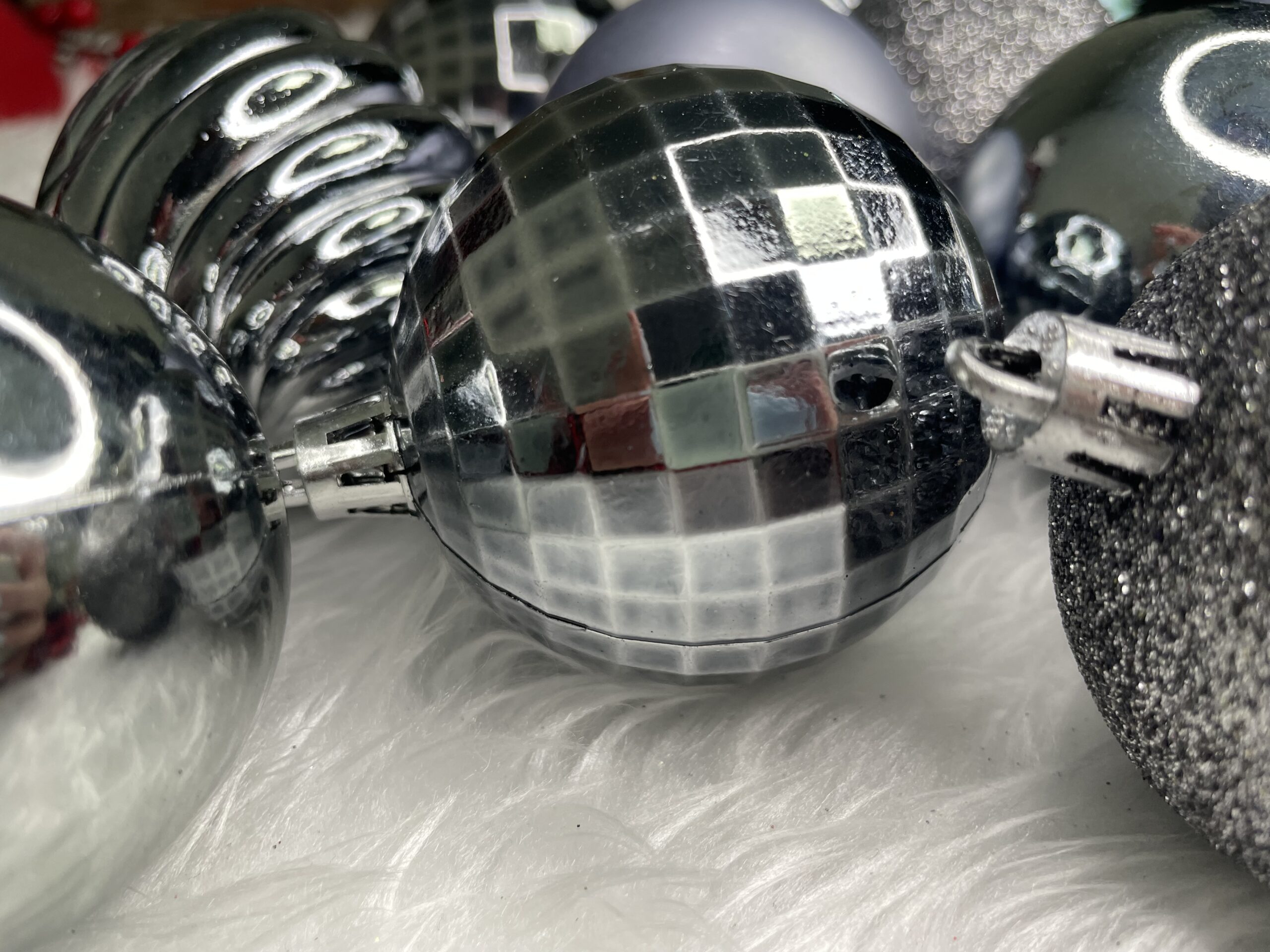 Set globuri de Craciun, 20 bucati, 5 modele, 6cm, argintiu [15]