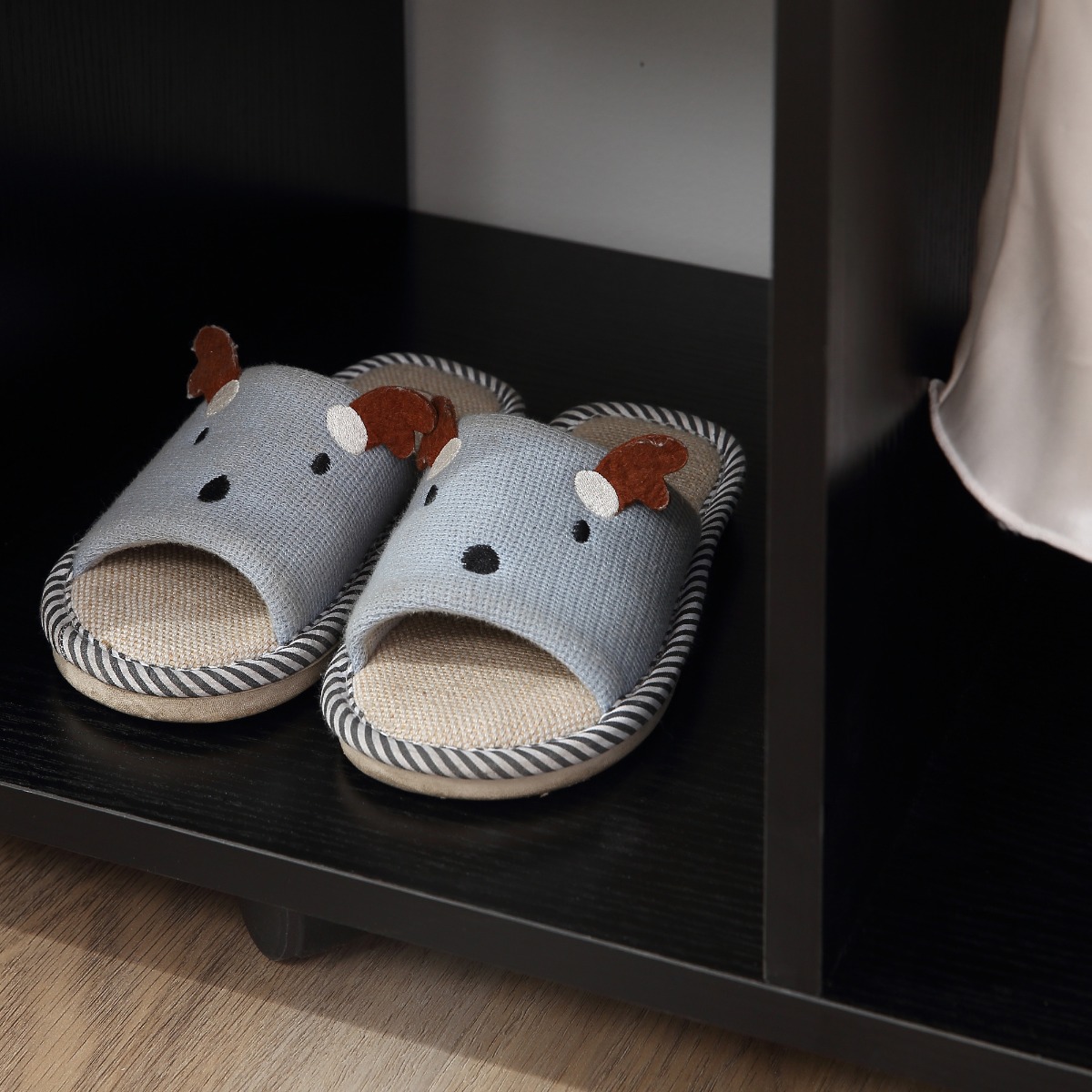  Dulap Mobil cu Roti, 5 Rafturi & Barna Umeras 120x40x128 cm - Negru [7]