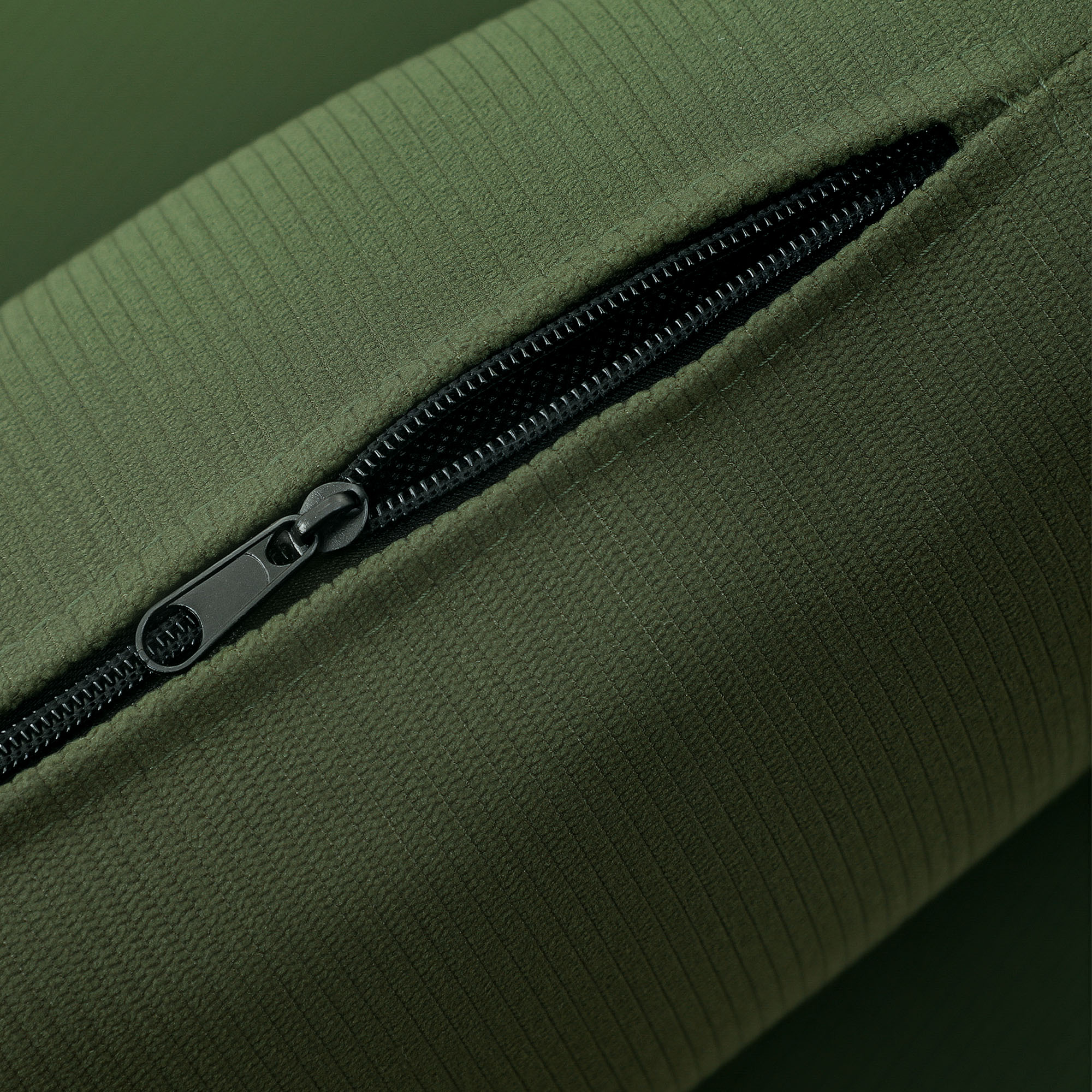  Fotoliu Capitonat cu Perna si sezut Gros, Fotoliu din Catifea cu Spatar si Picioare din Lemn, 69x69,5x78 cm, Verde [8]