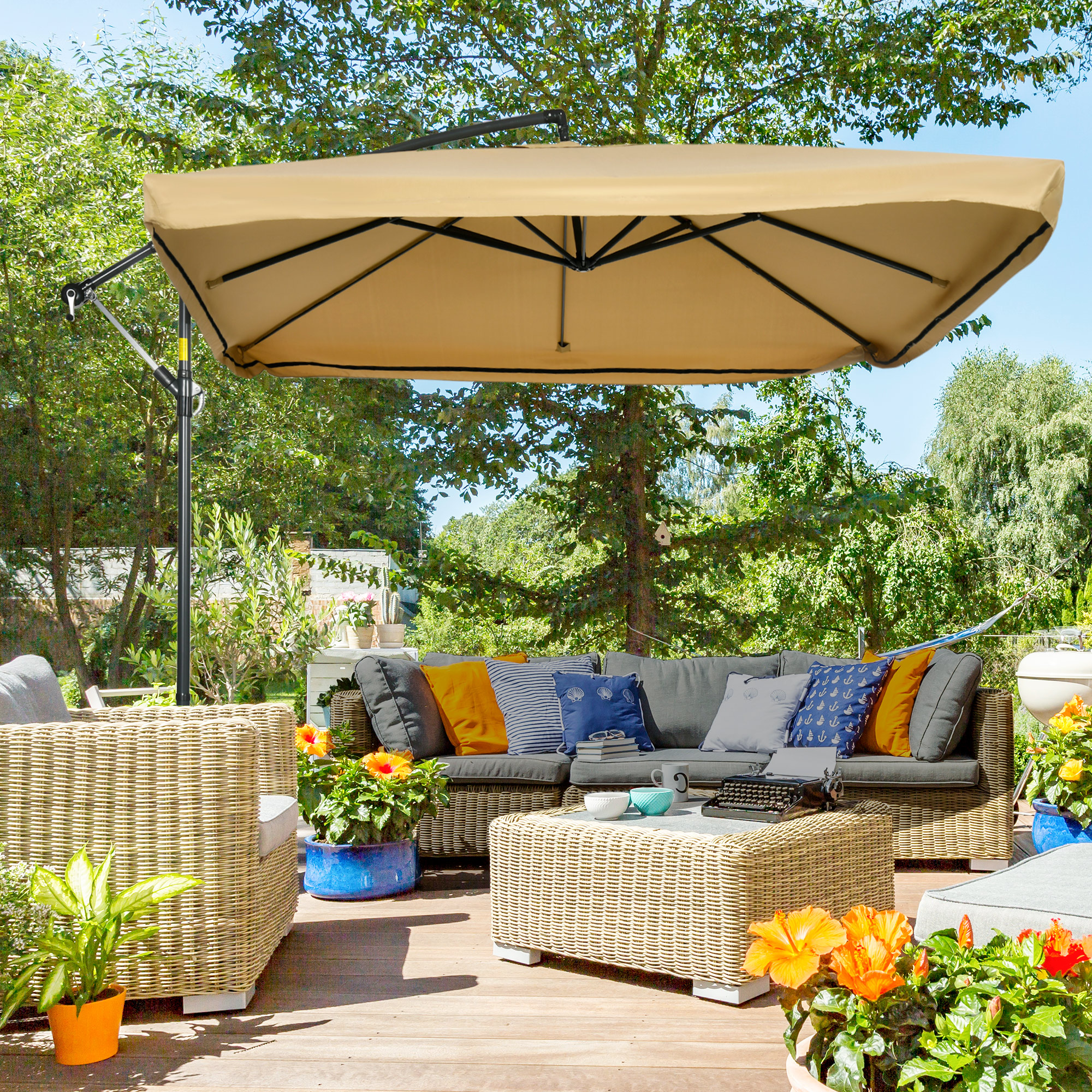  Umbrela de gradina cu brat lateral inclinabila, cu deschidere cu manivela si plasa anti-tantari, 3x3 m, bej [1]