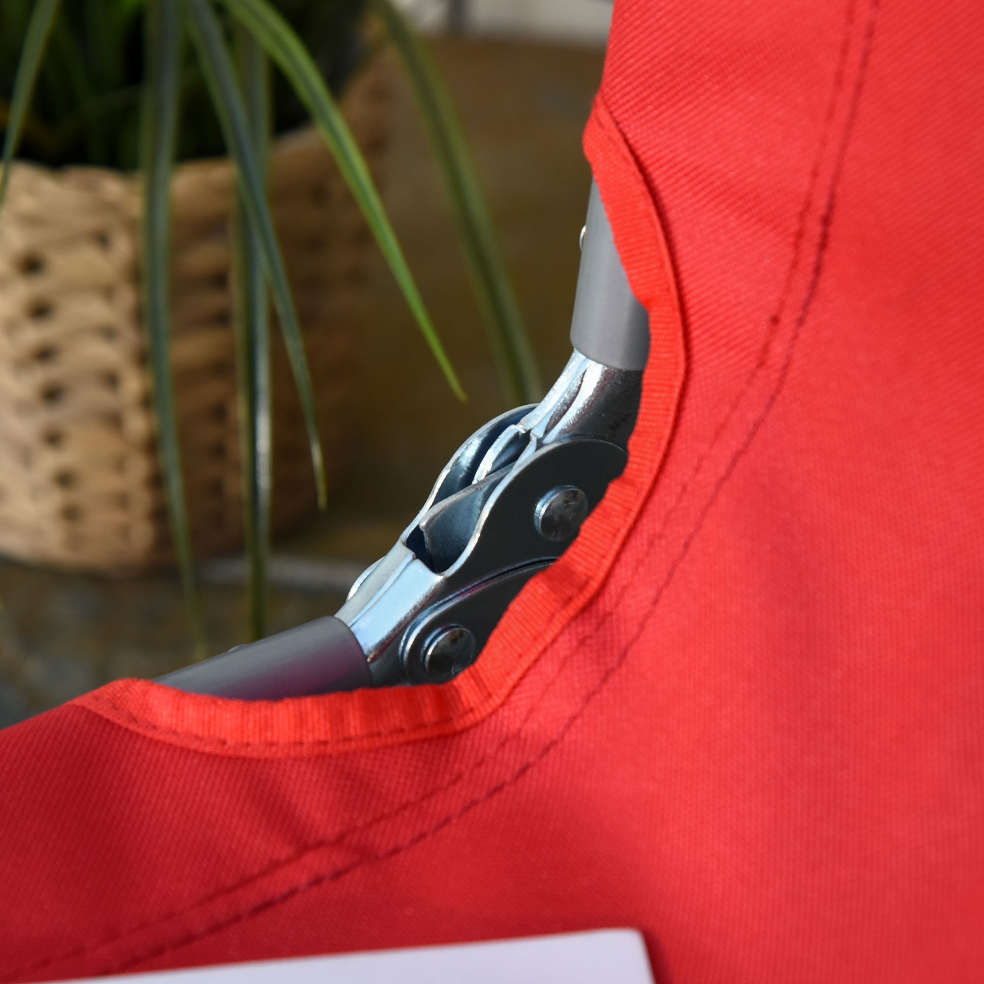  sezlong Pliabil cu Spatar Reglabil in 5 Pozitii, sezlong de Gradina cu Structura din Metal si tesatura Oxford, pentru Plaja, Piscina sau Gradina, 187x55x24cm, Rosu [8]