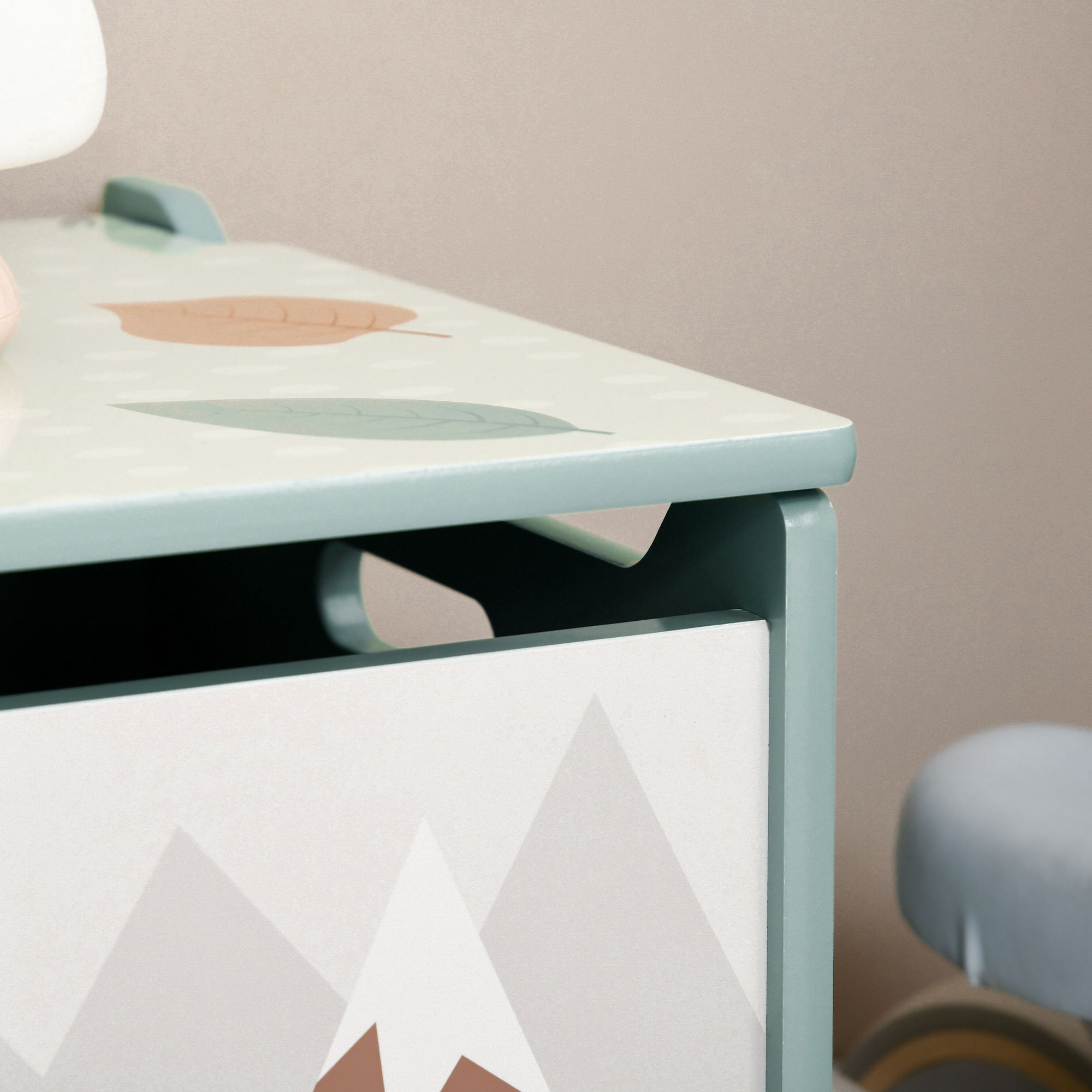 Cufar de jucarii pentru copii , lada din lemn MDF cu capac si balama de siguranta, 60x37x39cm, de culoare verde [6]