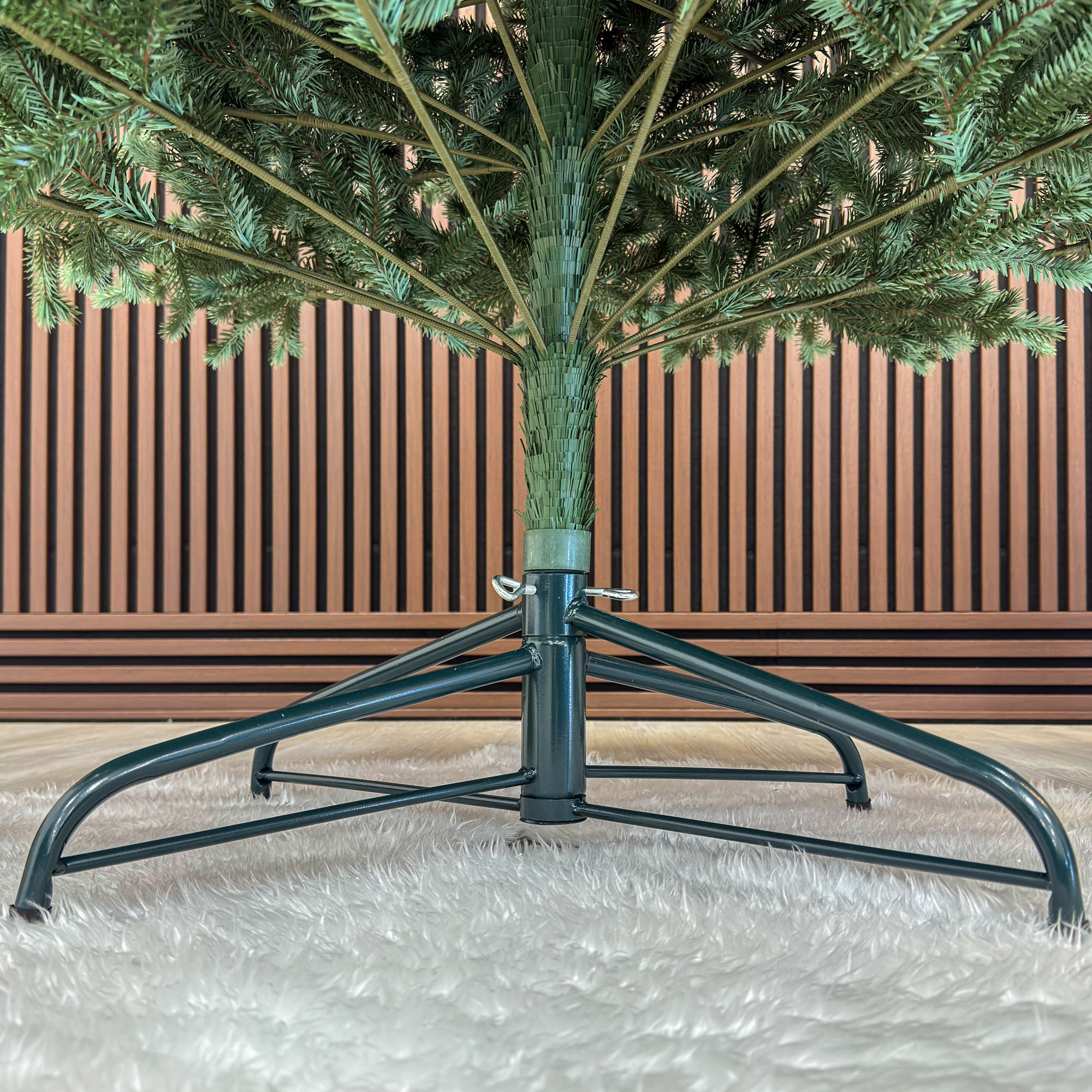 Brad artificial Sersimo, Scandinavia, verde cu varfuri argintii, integral 3D, 210 cm [14]