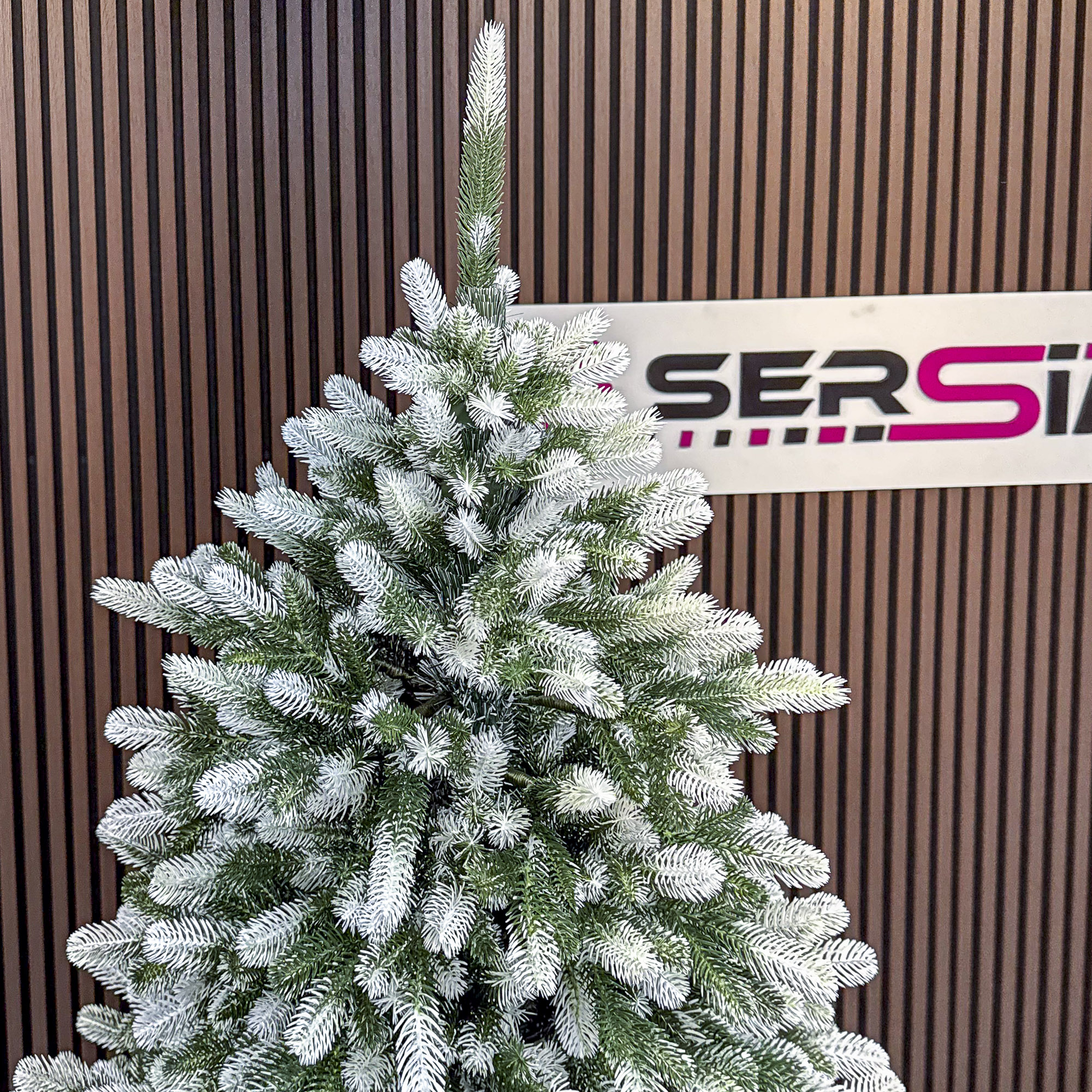 Brad artificial Christmas Deluxe by Sersimo, Polar Winter Select, integral 3D, 230 cm [7]