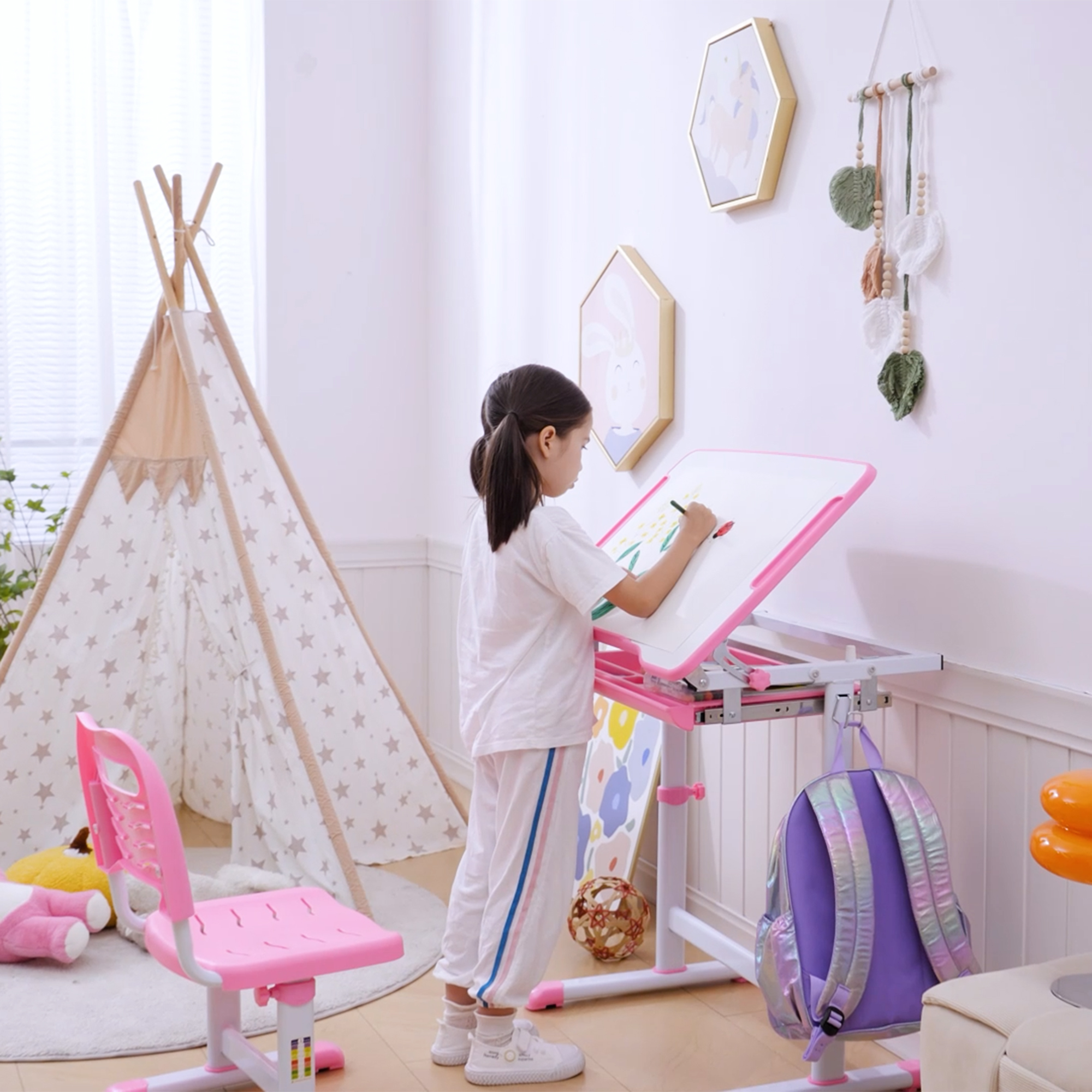  Set Masa si Scaun pentru Copii Reglabila pe inaltime, cu Blat inclinabil 45°, 66x47x52-77 cm, Roz [7]