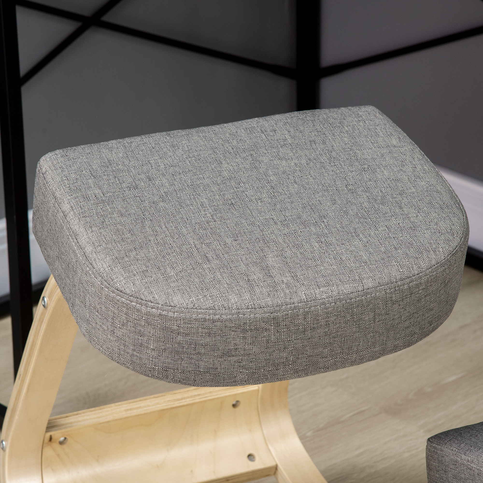  Scaun ergonomic din lemn cu perna captusita din spuma de cauciuc, 51x69x58, Gri [7]