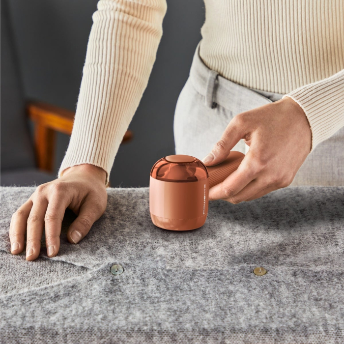 Aparat pentru indepartarea scamelor Rowenta Easy Care JA8001E0, autonomie 60 minute, perie de curatare, cablu incarcare USB-C, portocaliu [6]