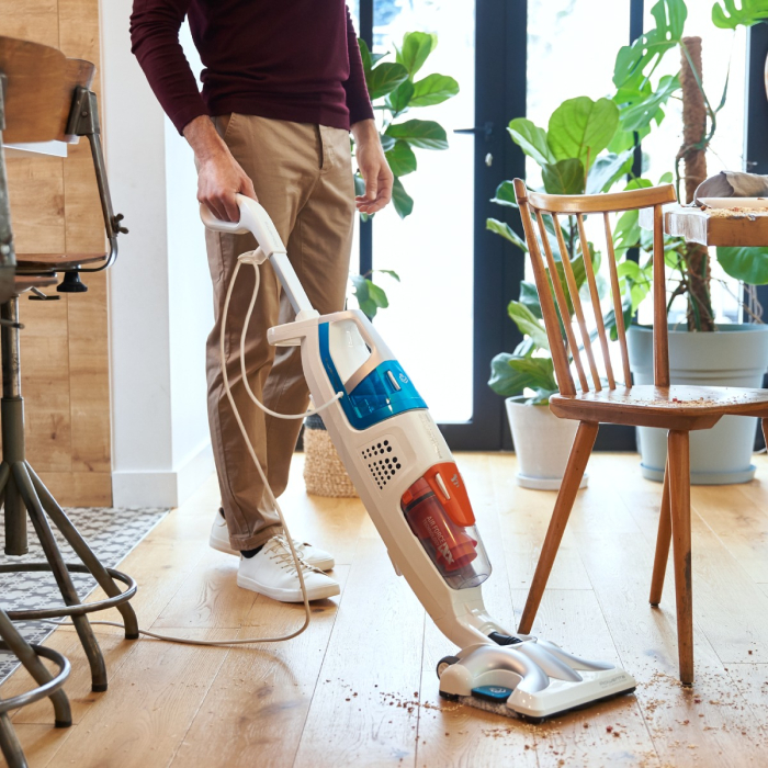 Aspirator cu abur Rowenta Clean & Steam Multi RY8544WH, 1700 W, autonomie abur 30 min, reglaj abur eco/max, accesoriu pentru ferestre, recipient praf 0.5 L, recipient apa 0.4L, alb [4]