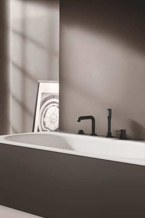 Baterie cada Grohe 25251KF1, Essence, incastrata, pe cada, set de dus, mat, negru [5]
