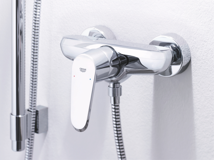 Baterie de dus Grohe 33569002, 1 bar, 172 mm, 154 mm, 2 orificii instalare, 1/2 dimensiune racord furtun, Crom [2]
