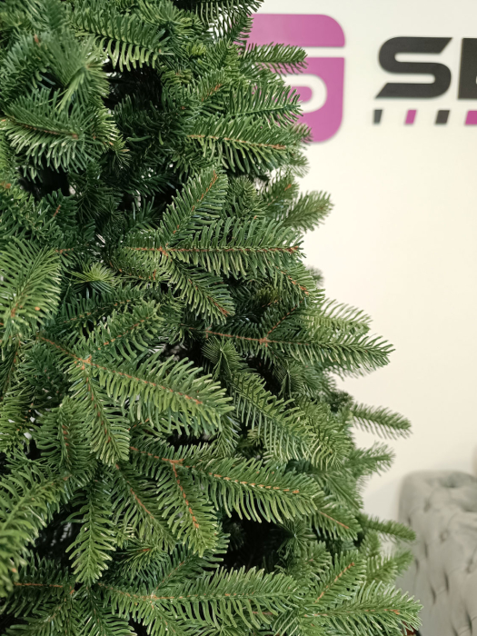 Brad artificial Christmas Deluxe by Sersimo, Canada verde, 3D, 210cm [11]