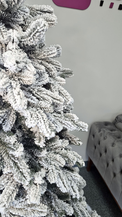 Brad artificial Christmas Deluxe, Kovalivska nins, 3D, 180cm [4]